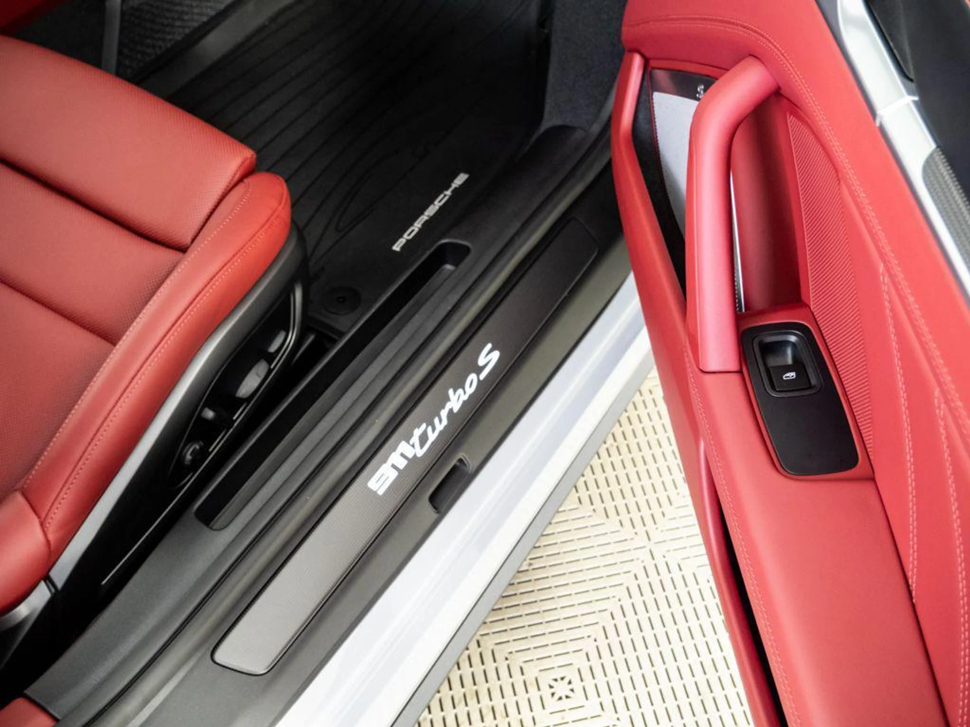 mph022_3963298504_u4_Lgb8_Q_Ab51_BX_9y9fh_7s6_y_Cfo_52884d7fe3