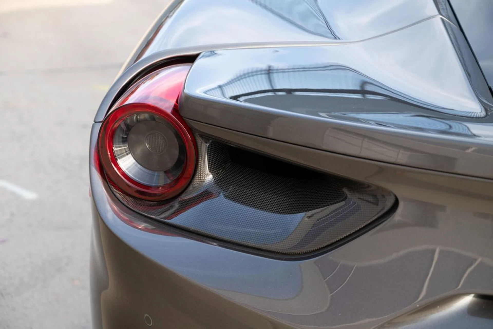 mph022_3967845344_b391cc5a7b5742a797632a13cb0fba3e_da1cec8621