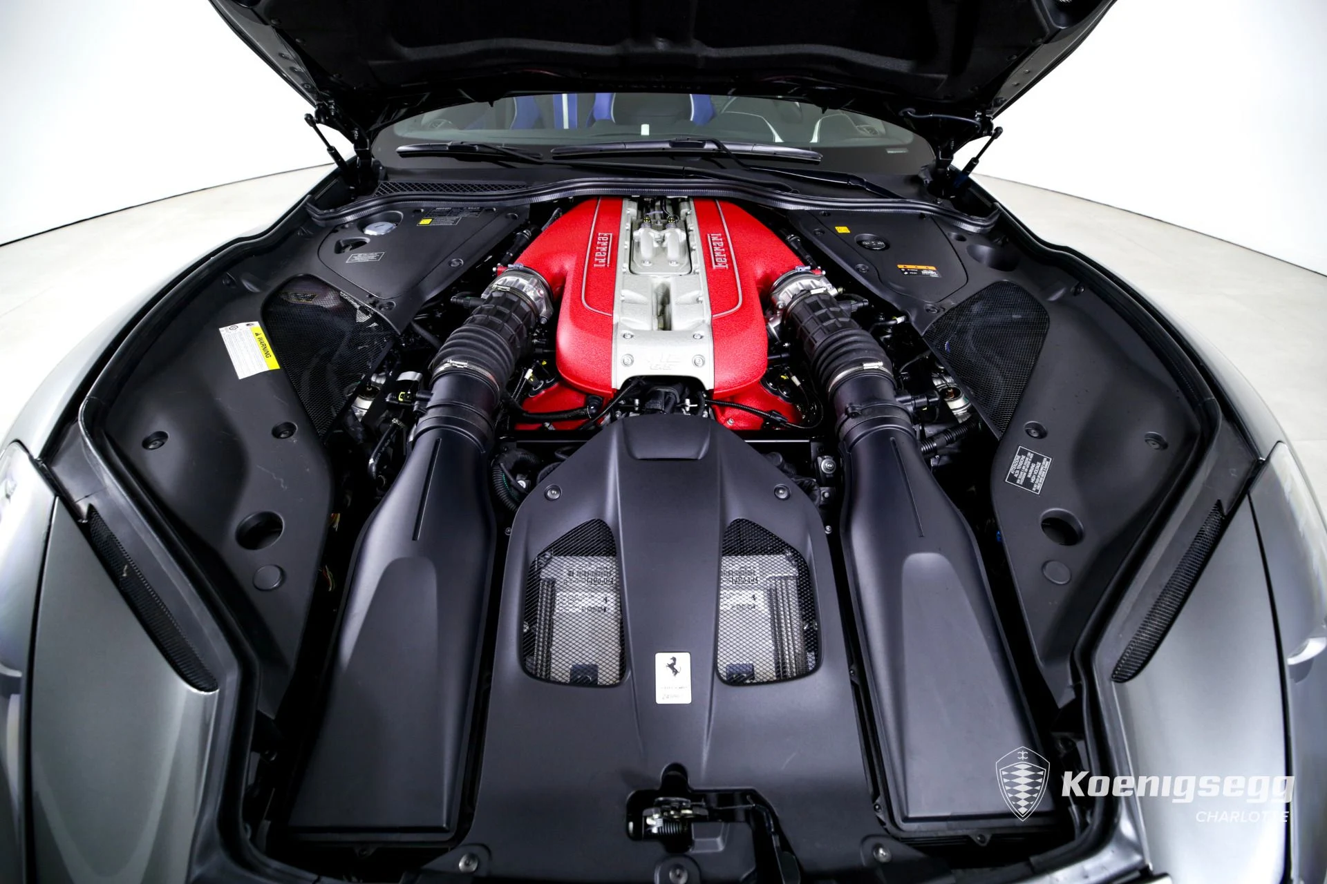 mph022_396911323_Used_2020_Ferrari_812_Superfast_1718728574_6690df3b8e