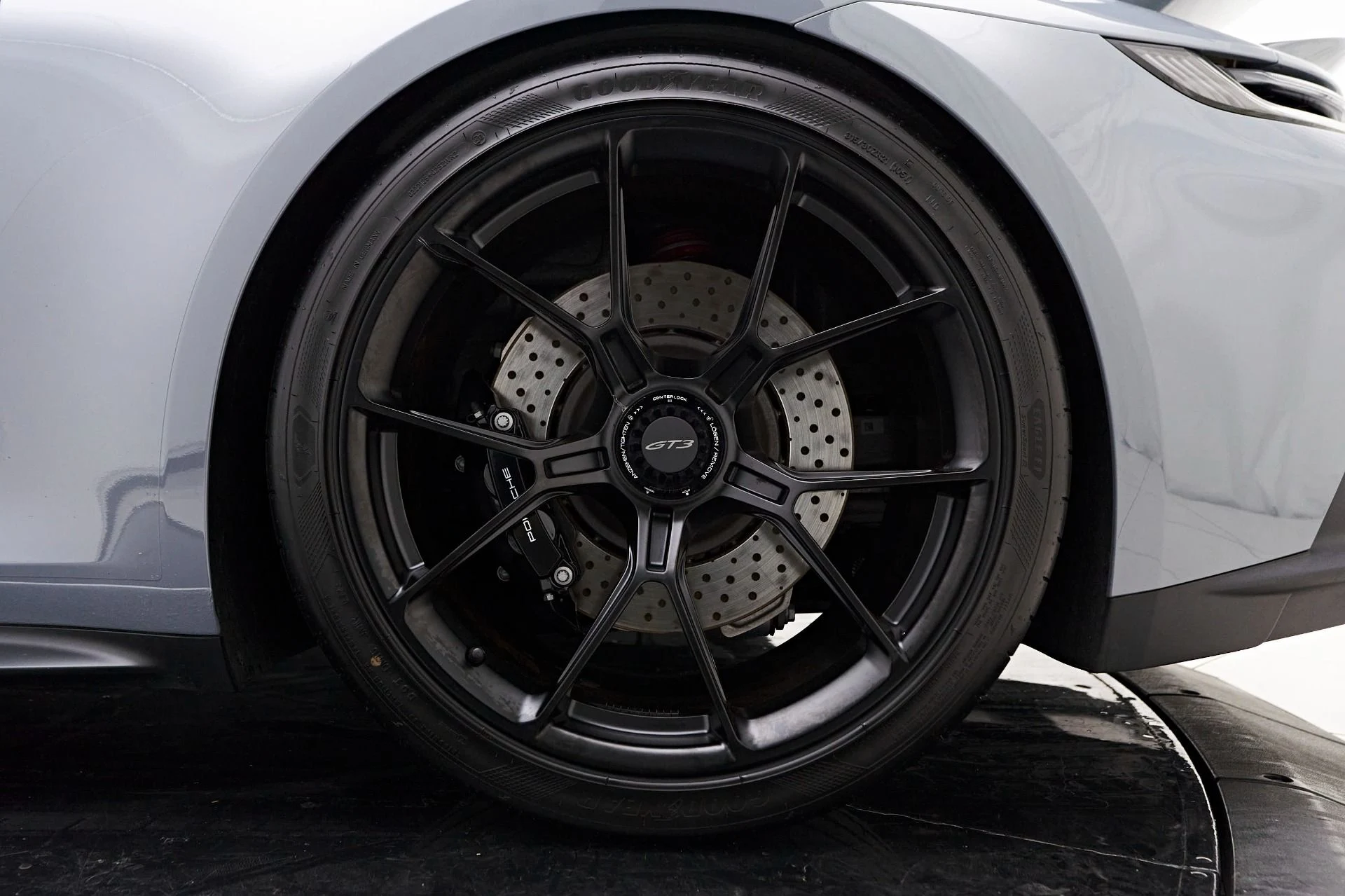 mph022_3978408683_Used_2023_Porsche_911_GT_3_1723305784_c9bab6855c