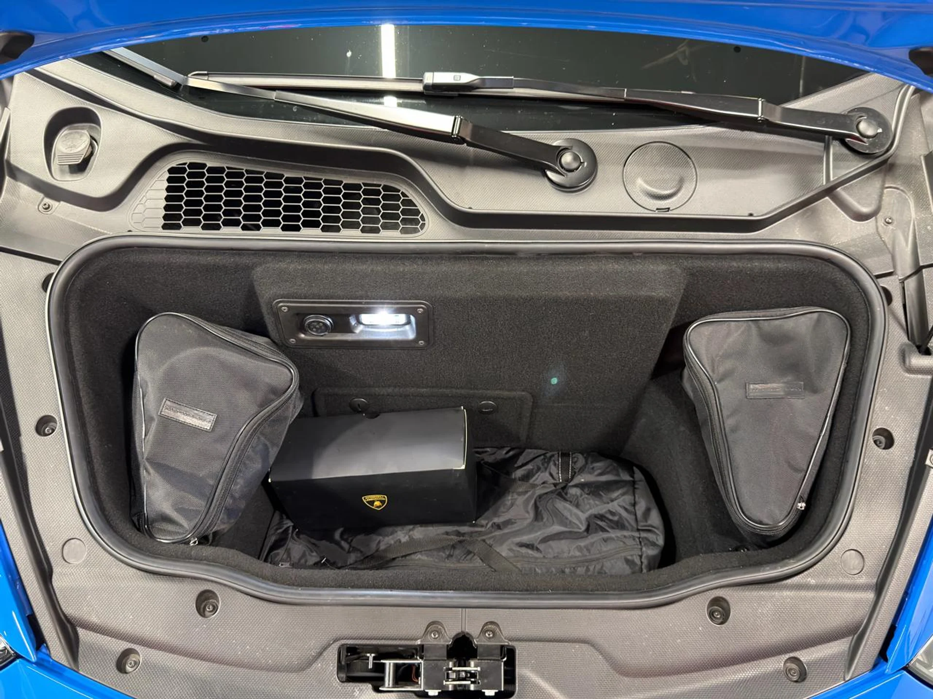 mph022_3980490864_639068614452209030_684034a967