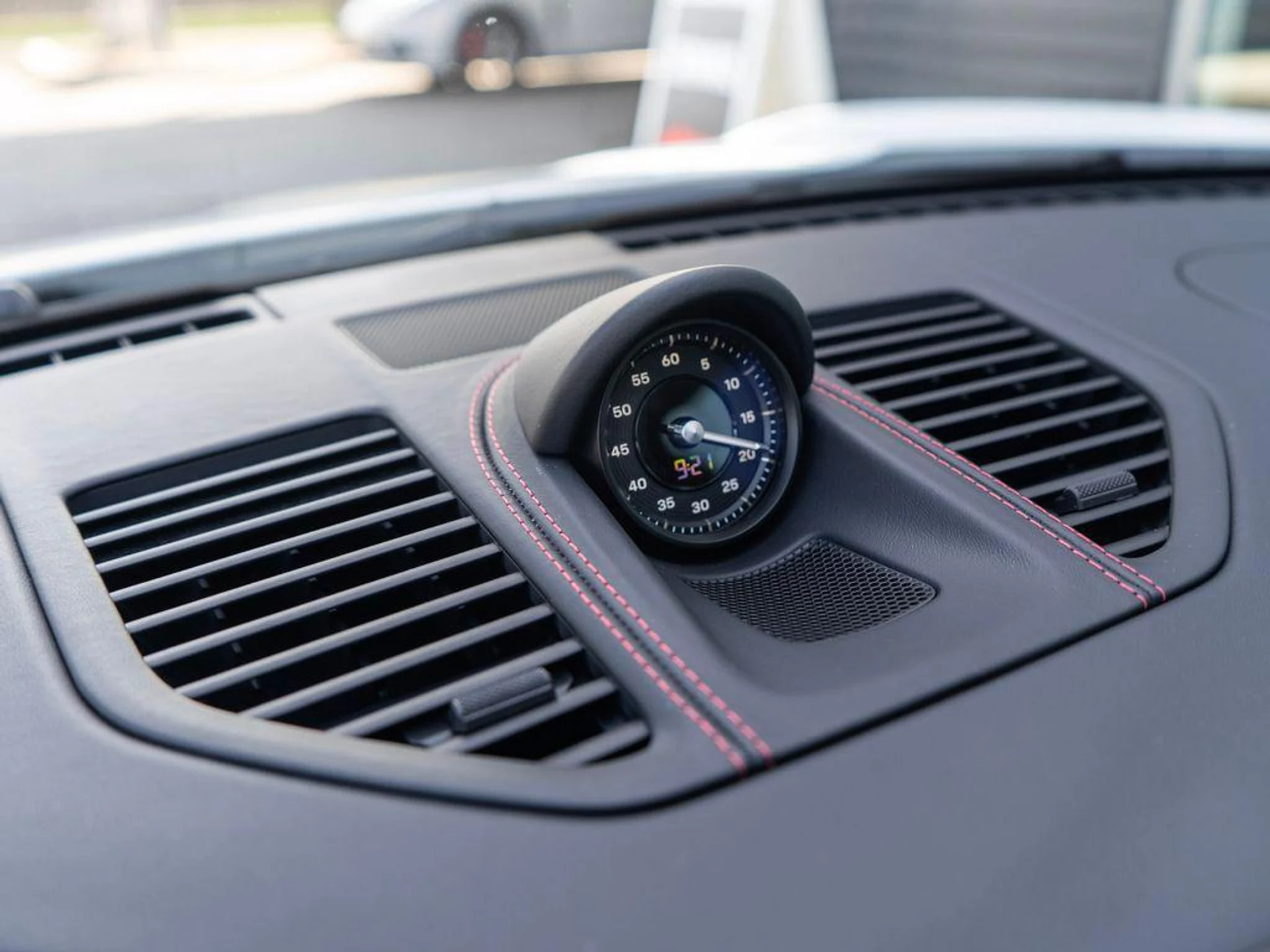 mph022_398803393_vmur_Ol_S_Th_DQ_Fxxpx7_Tz_ZAN_Bny_XE_5d51bab821