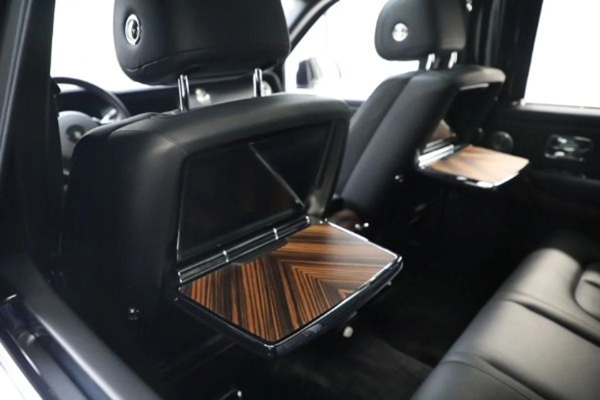 mph022_3991890377_Used_2019_Rolls_Royce_Cullinan_70f365dd5e