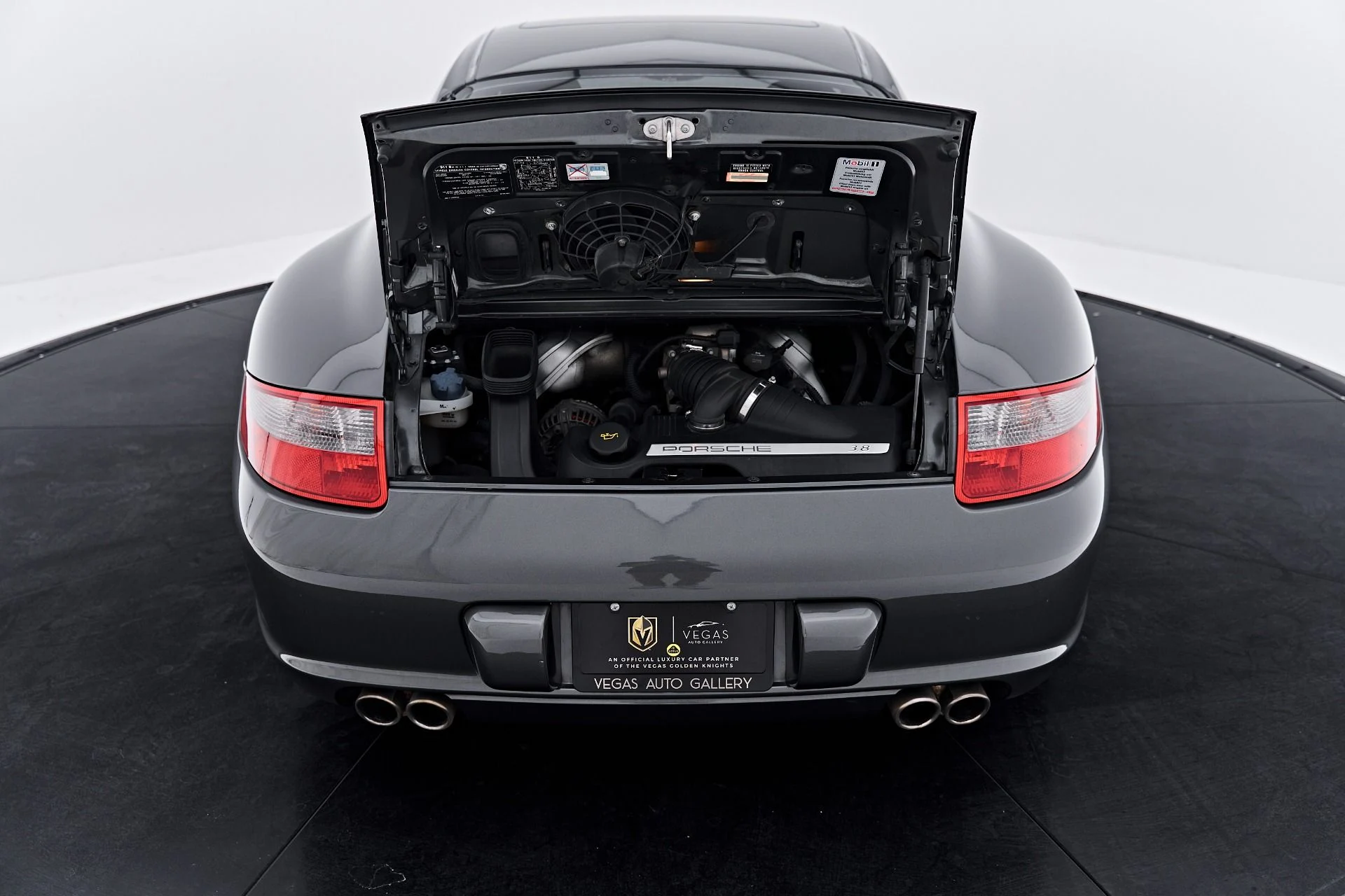 mph022_3992788368_Used_2005_Porsche_911_Carrera_S_1791837295_a4eb7ae106