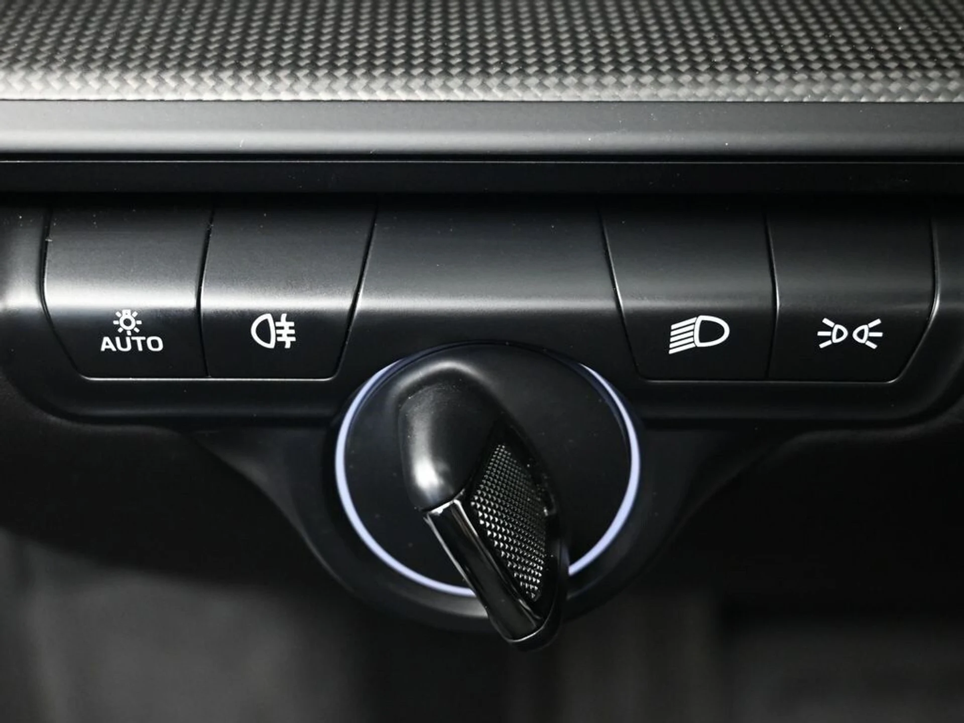 mph022_3993826853_5a17e142fe318b4be4d62ebd92c22b2cx_c7aadf28fe