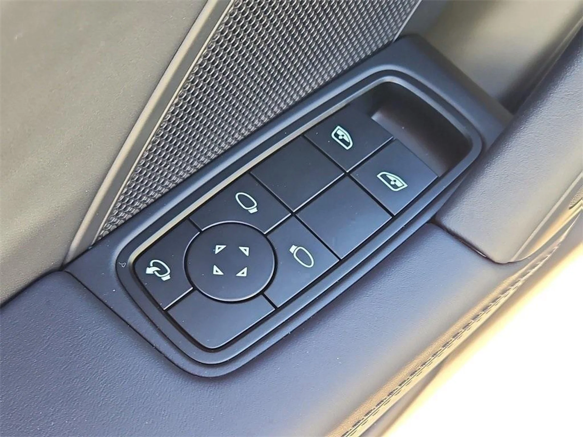 mph022_3996277419_t4_Fz_Ip_Hhc_Ve_S0_Hp_T_Ky_J_Spuiti3_E_77594c7510