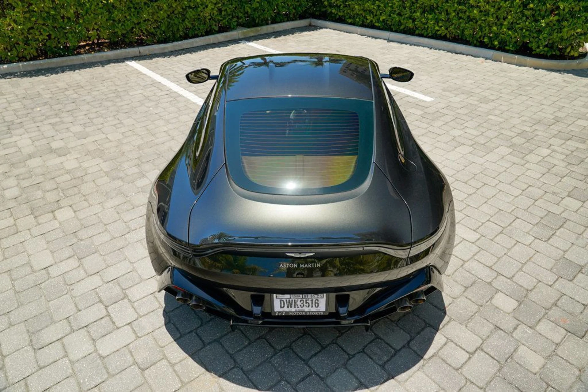 mph022_3999067271_used_2021_aston_martin_vantage_coupemanual_14354_22900621_23_1024_cd8cf3da3c