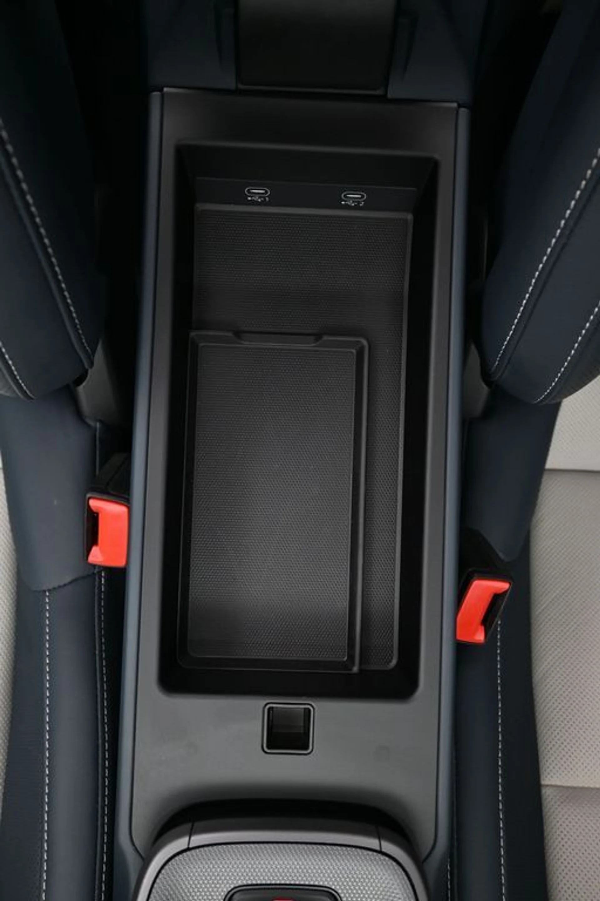 mph022_4004005149_0eefcfb54d9911ead291a17de5b18931x_7afab16446