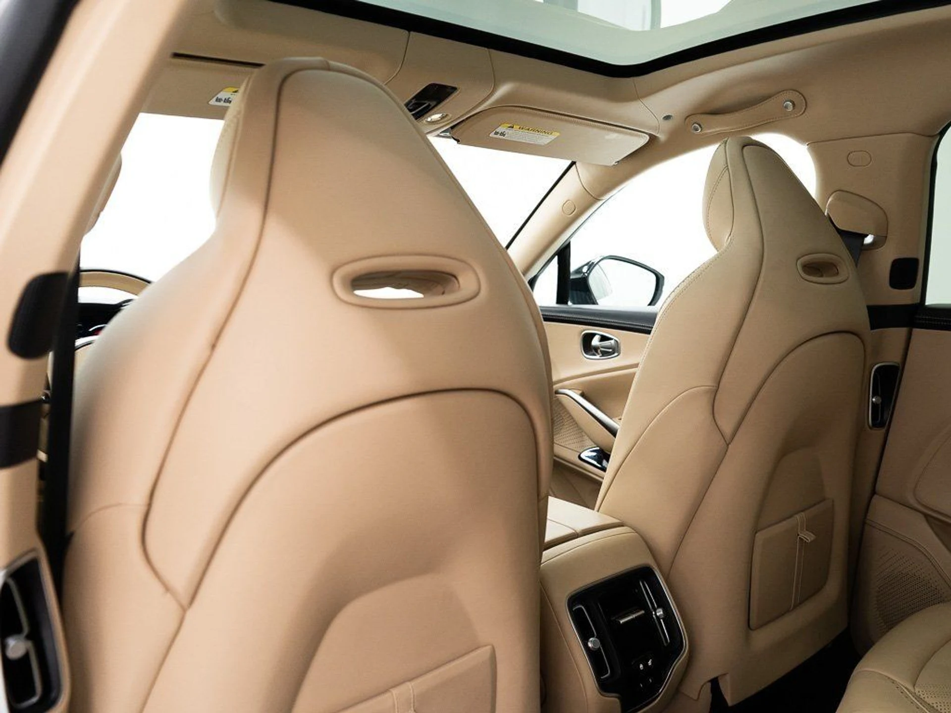 mph022_400898095_7f671e82c040b2c9bf9c51189dfbbee7_9627dd2ddf