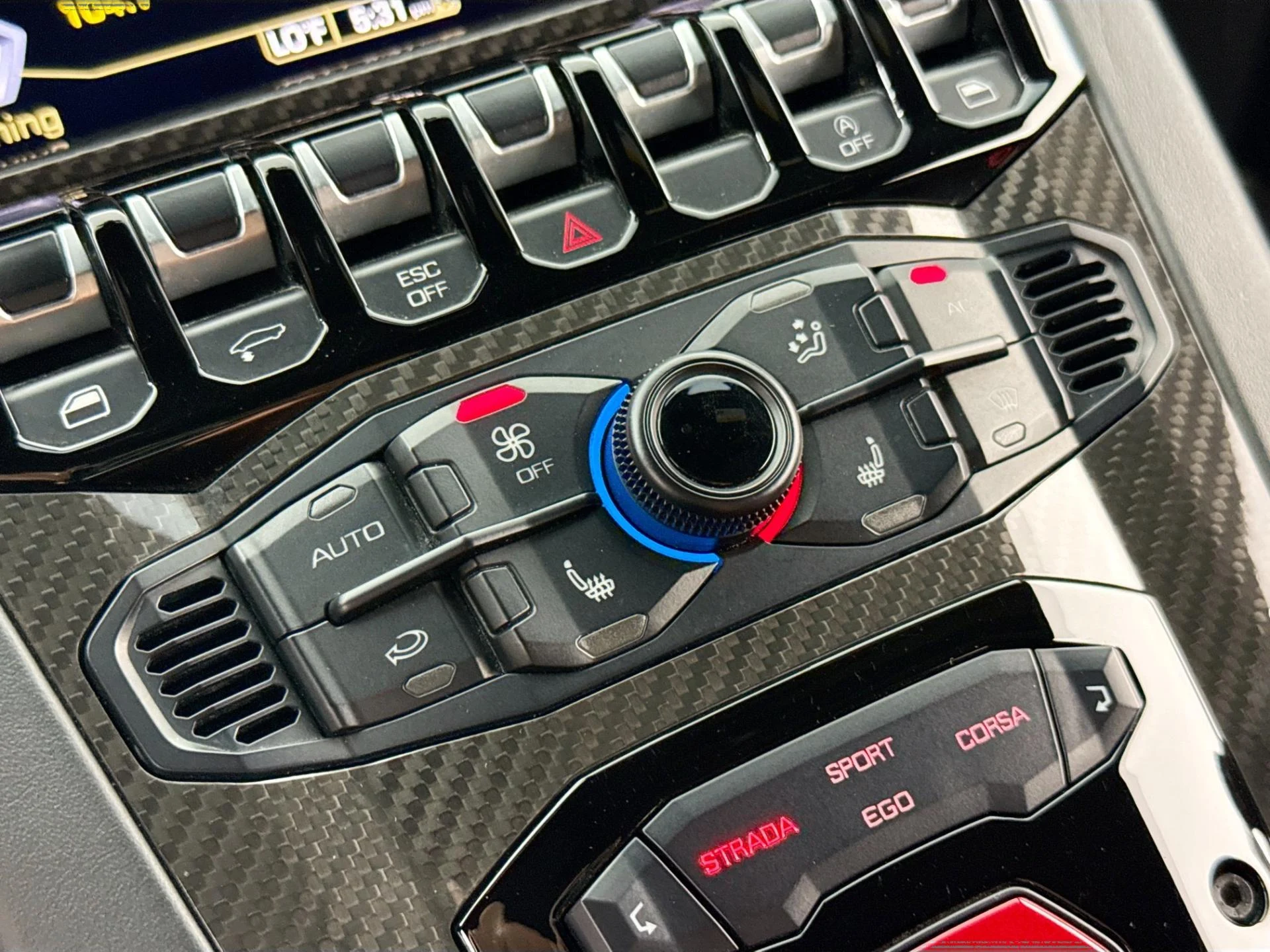 mph022_40093956_Used_2020_Lamborghini_Aventador_LP_770_4_SVJ_Roadster_1785777176_21095a9892