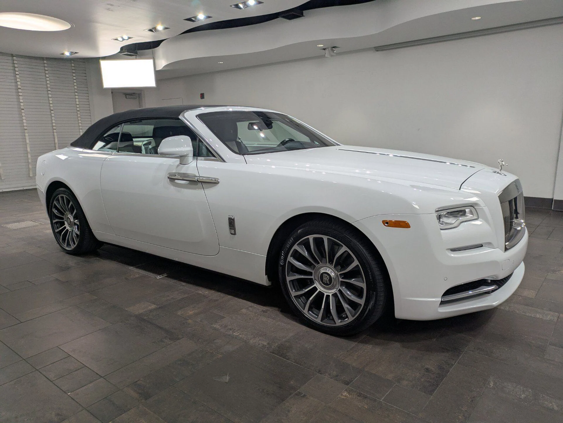 mph022_4020074332_356d9d3afe0f65ac9932448c7b766208_7bdfaa094b