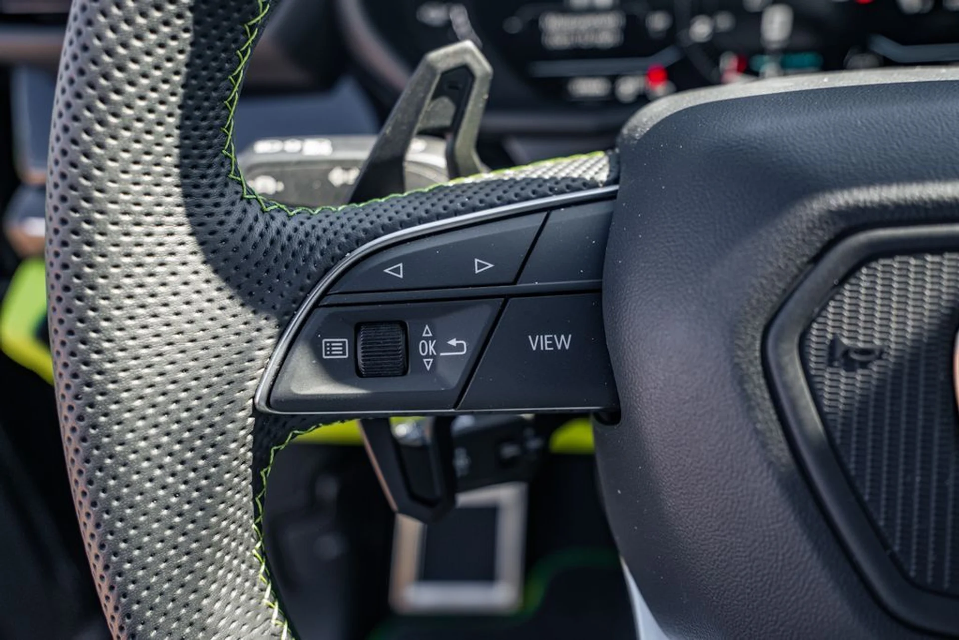 mph022_4026560560_b150c041d17536ca85d2d377c24d5d9dx_249e5dd6d4