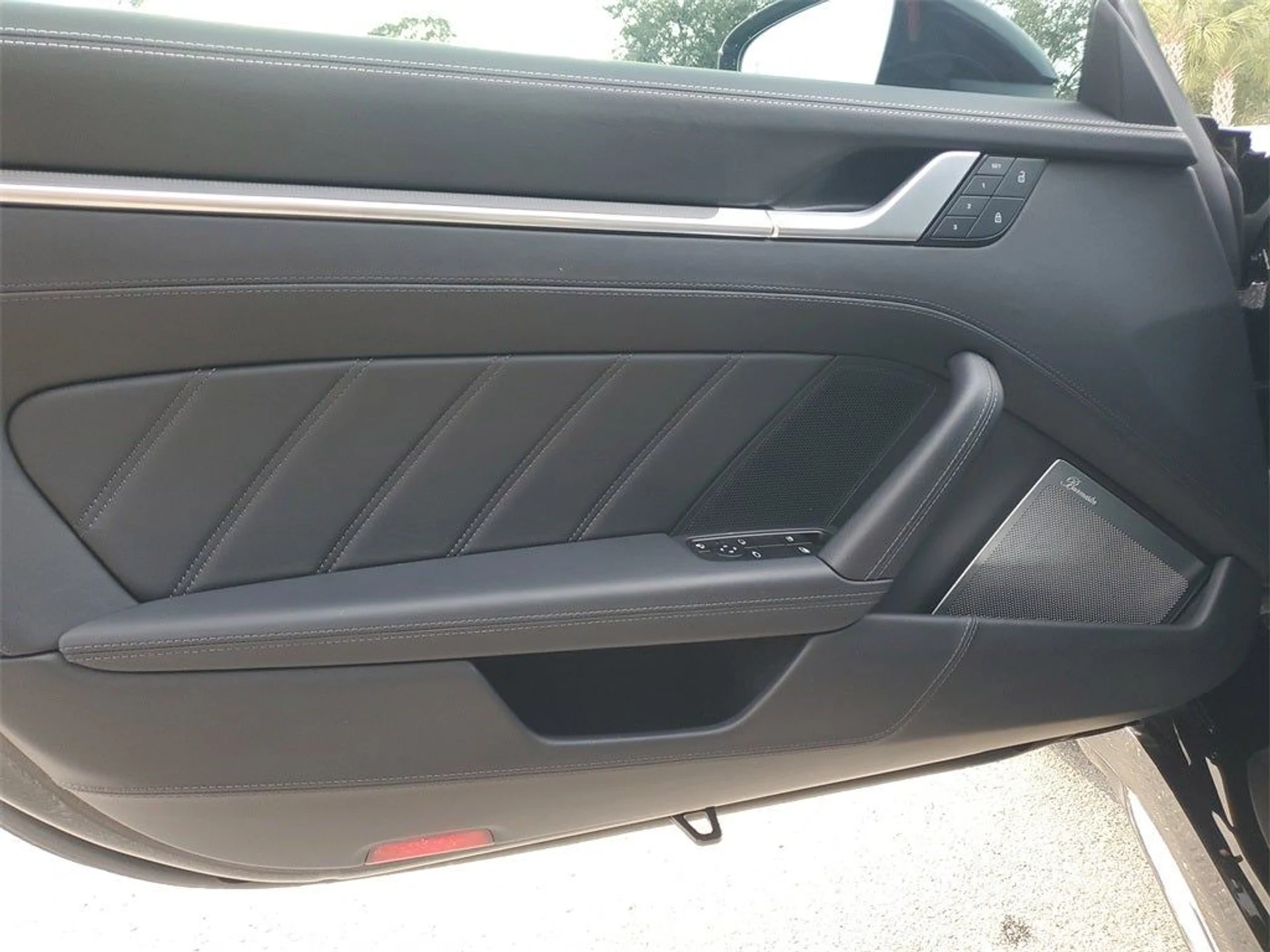 mph022_4031702937_23_002329d01a