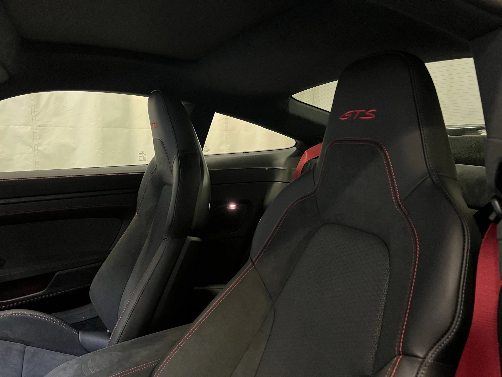 mph022_4035601156_ec553313608cc5dbac4bb7ed5d773d6bx_e4971084c9