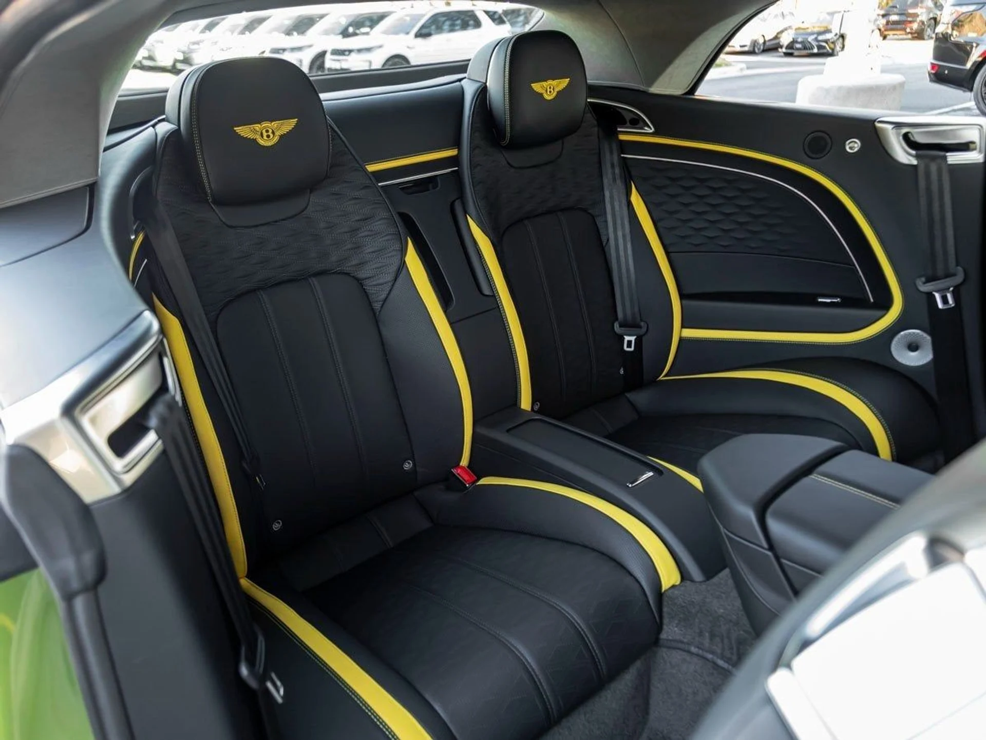 mph022_4041434384_23_c32b1fdca5