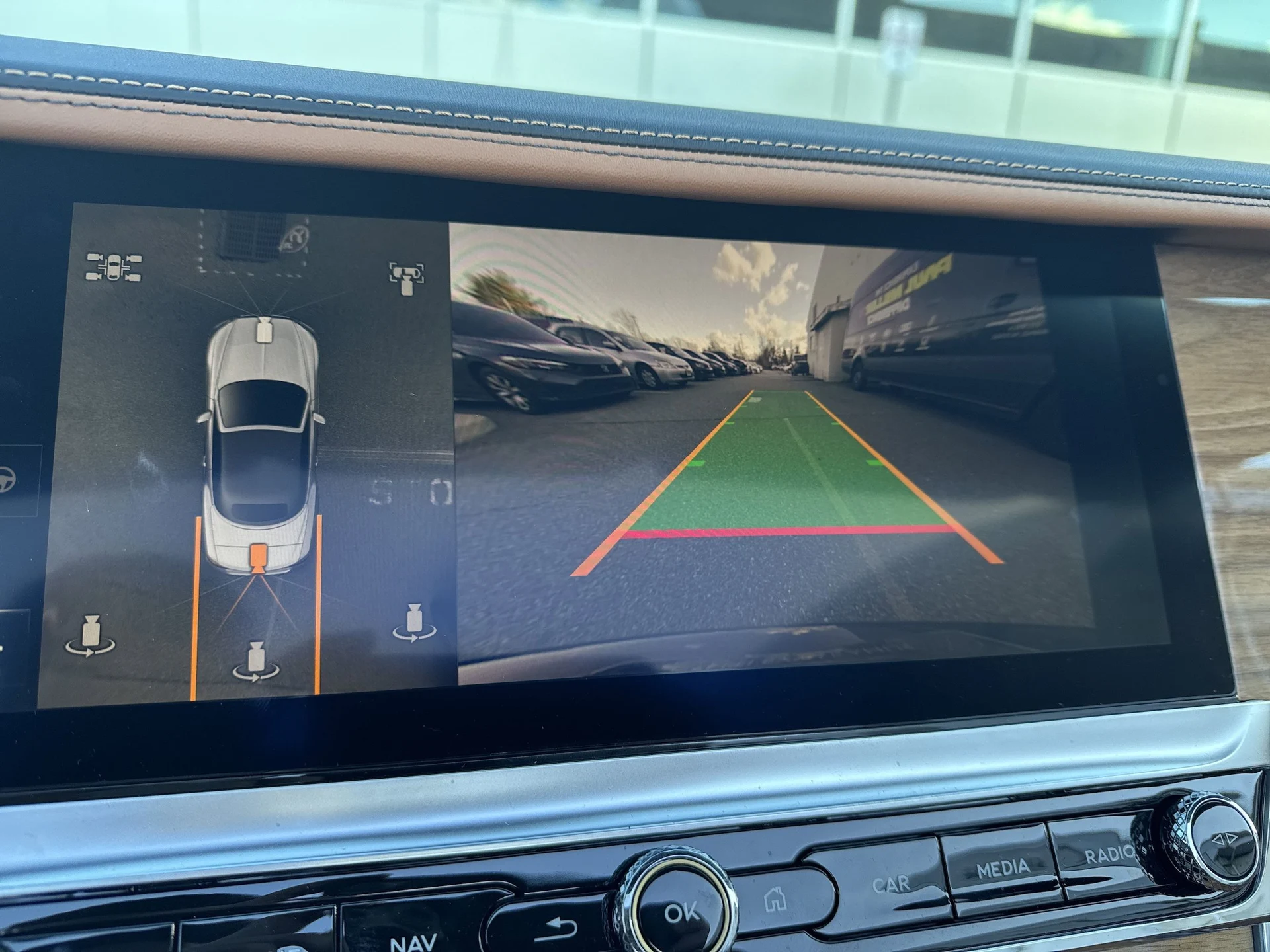 mph022_4044624473_a4ac3ce3d068a476e1b862de97fa48fdx_c09a8b1ae9