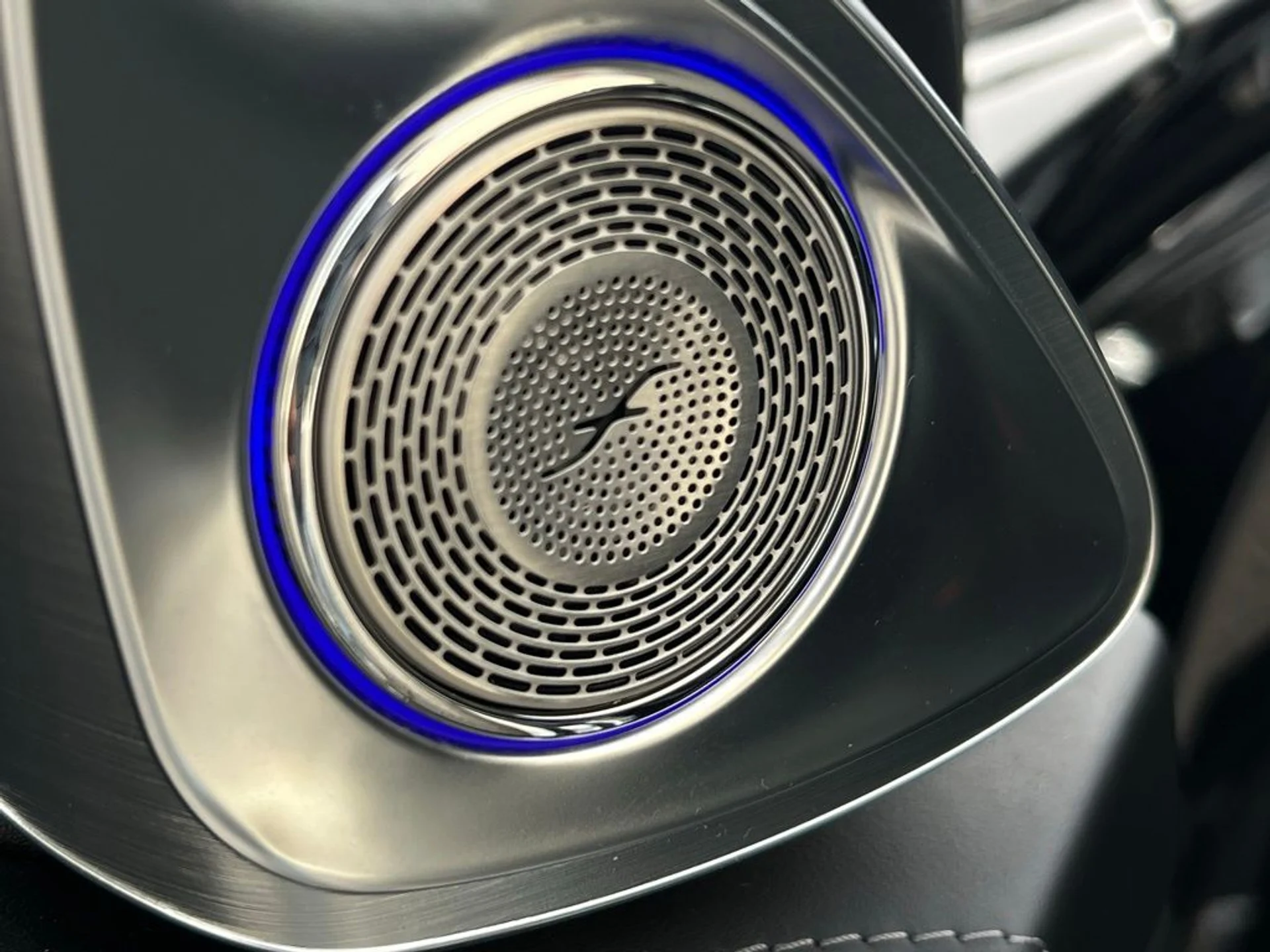 mph022_4045883215_baa939b0f2273319dd449026e379b1a9x_9c5f2be203