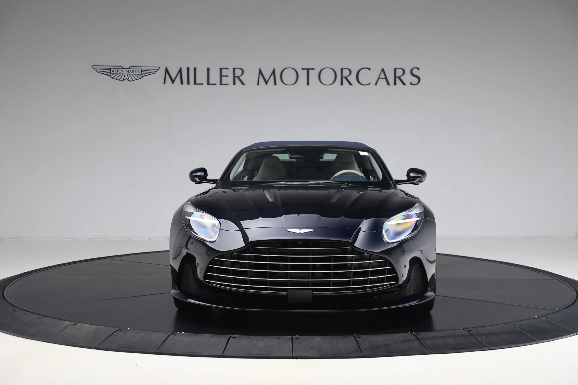 mph022_4052967858_New_2025_Aston_Martin_DB_12_Volante_73896c852c