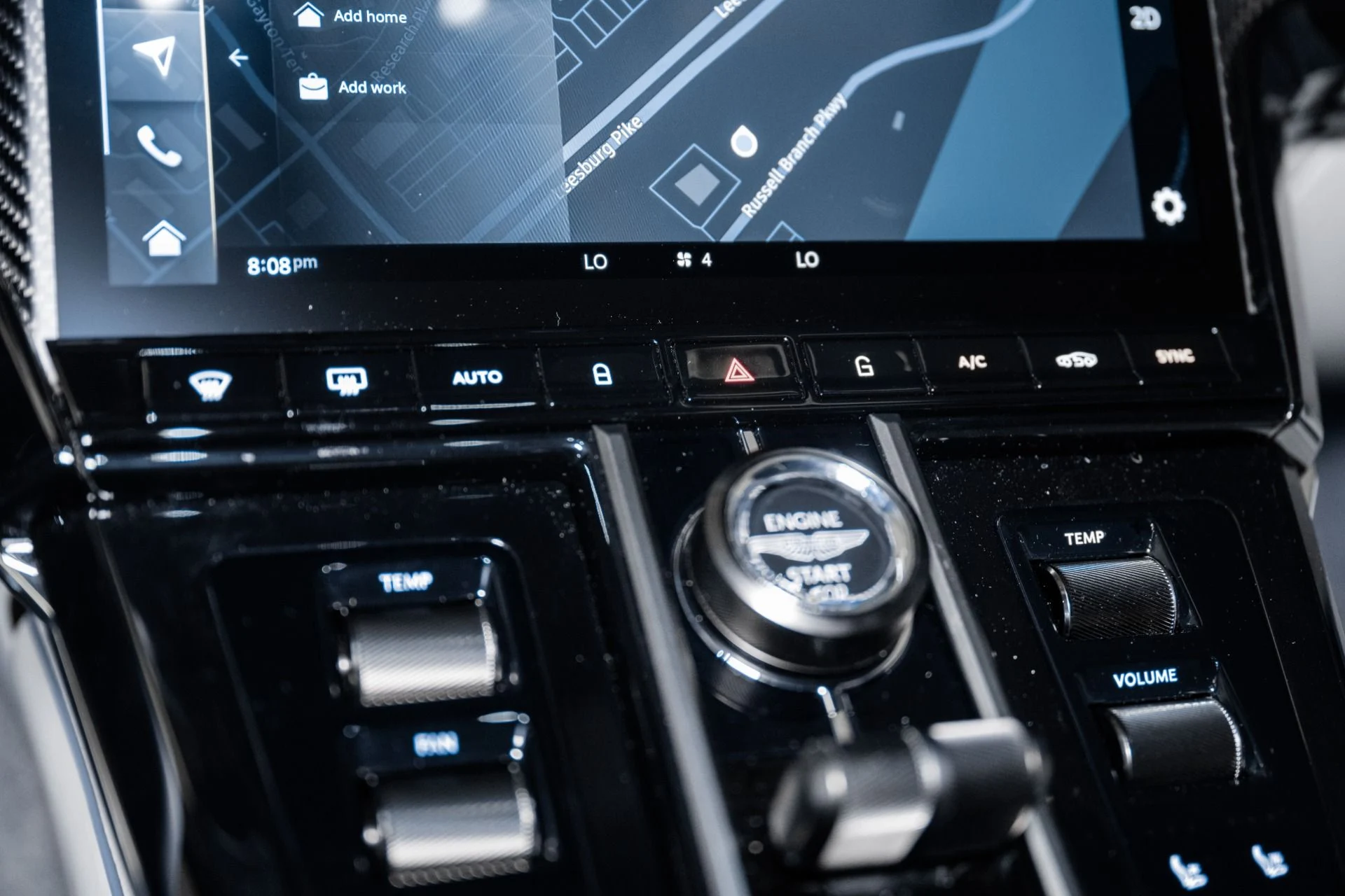 mph022_4054756594_New_2026_ASTON_MARTIN_VANTAGE_1759240597_6630c1a028