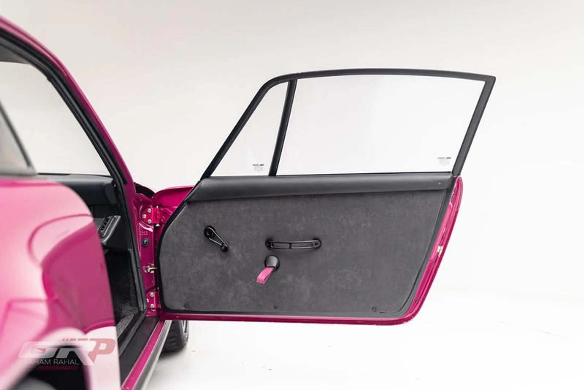 mph022_4056666681_EA_38_E984_81_FA_4_ADA_9700_B288606_D3_EC_7_9815548fa5