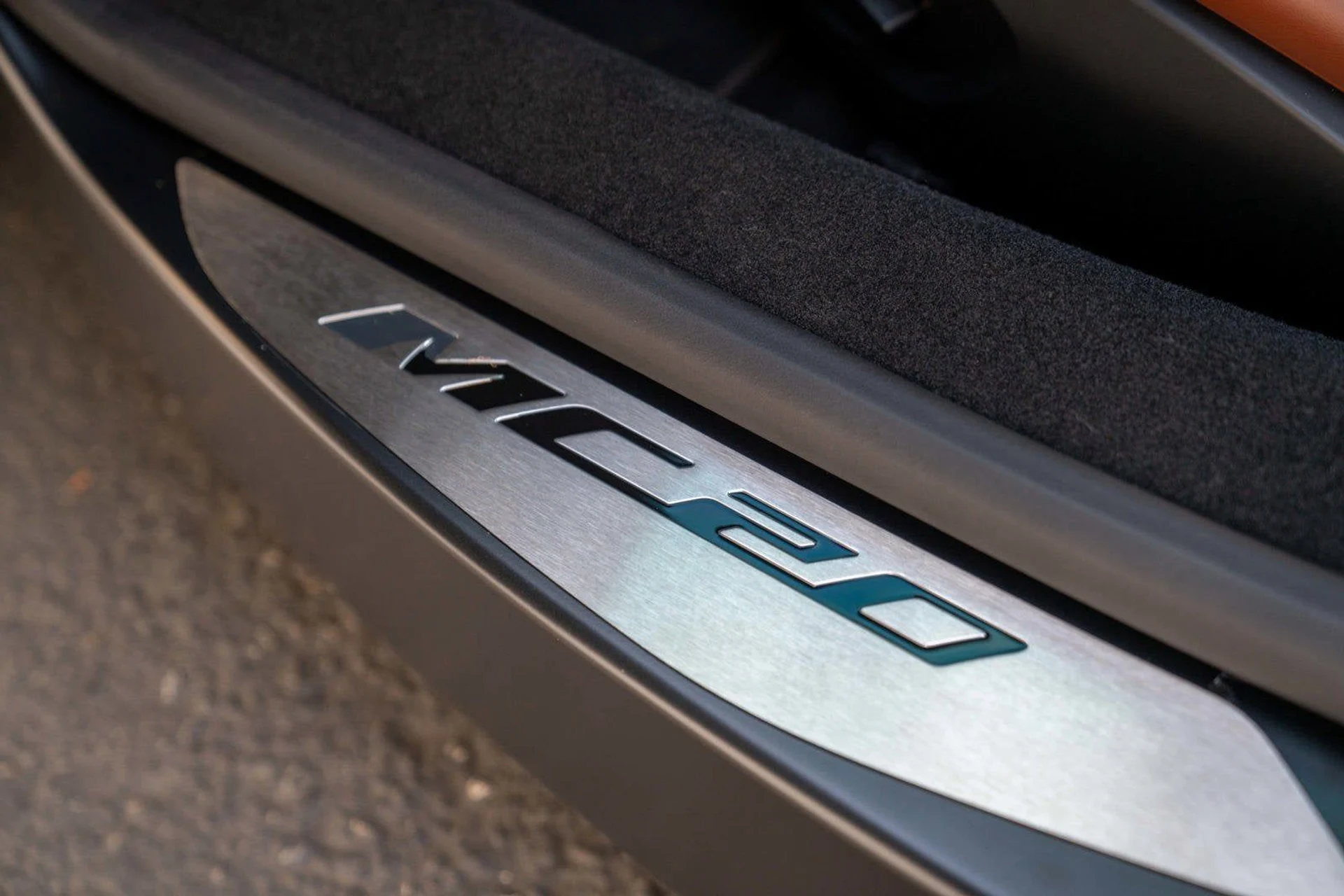 mph022_4058824801_23_5f56664a37