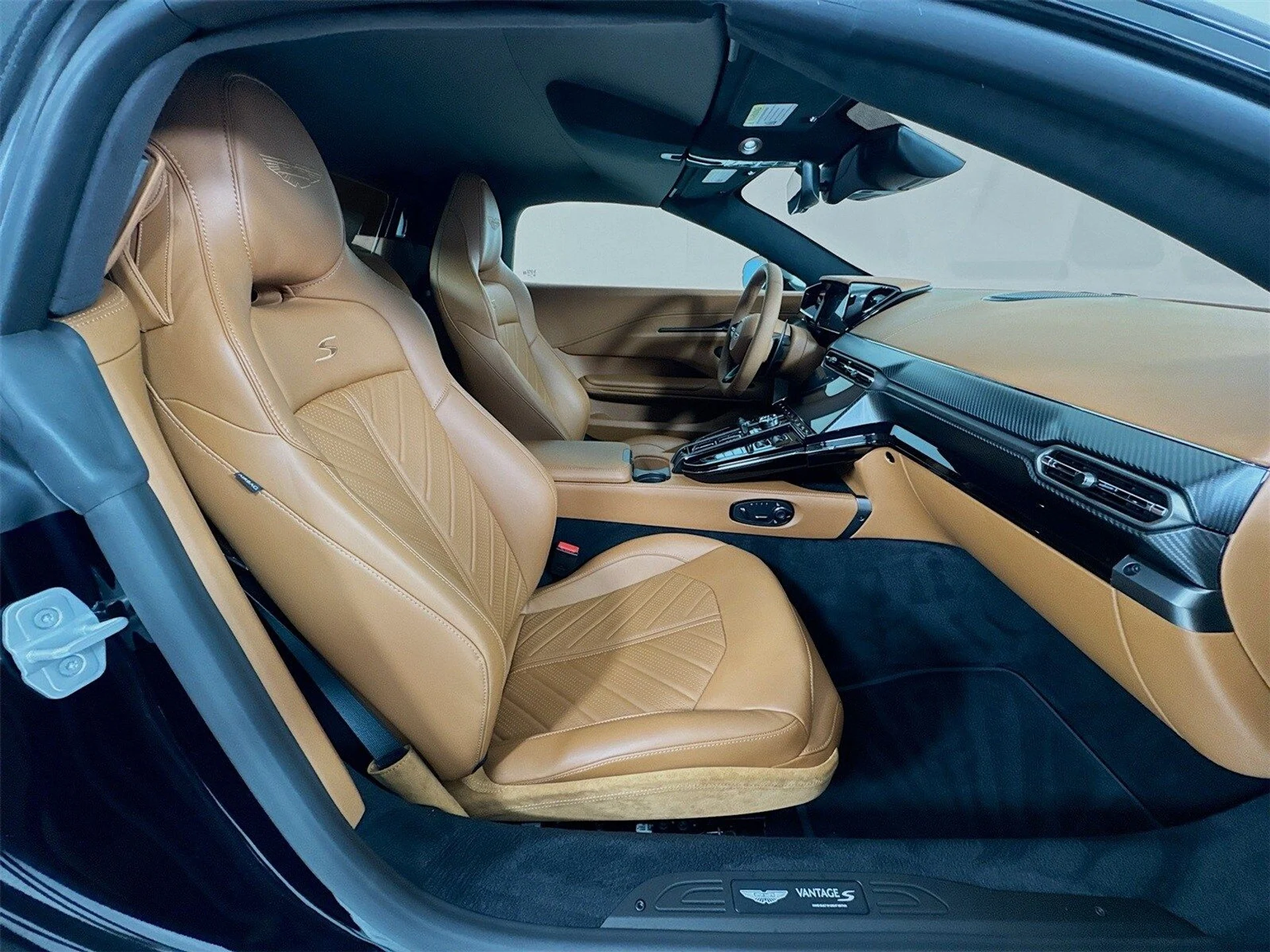 mph022_4067672835_aaca779a7dc3ca2802628c1ecc4e381ex_6bfd544983