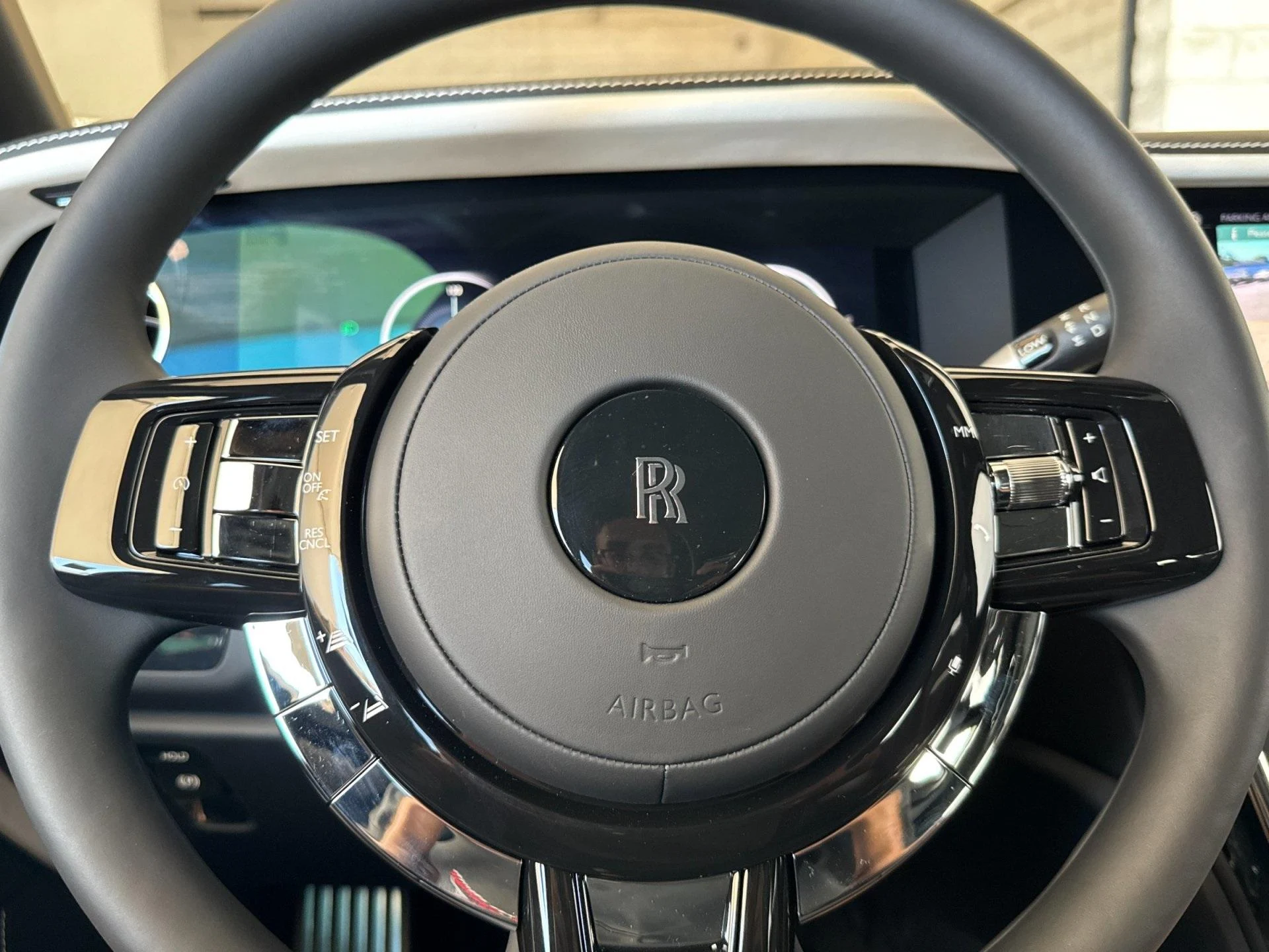 mph022_4074325620_New_2025_Rolls_Royce_Cullinan_Base_1756909339_94085a8754