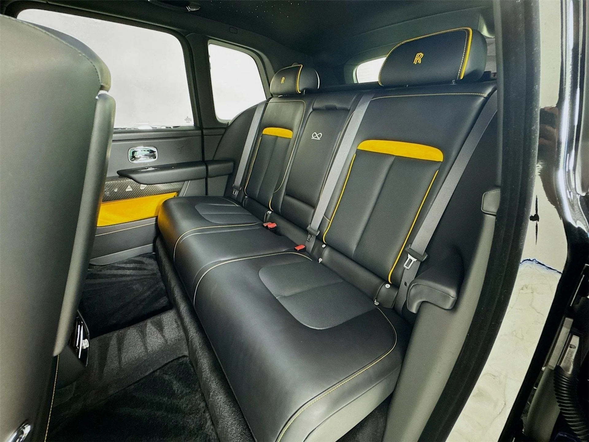 mph022_4076301724_c38a570966aa5d424f7cf65c881f0ccax_be0adcab4c