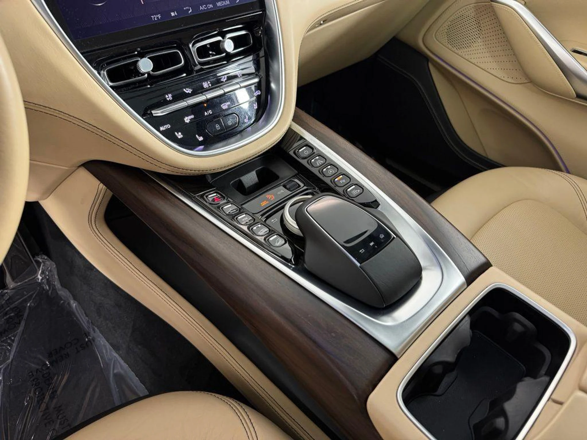 mph022_4076640920_Azgzao_Di_L0_H2pha_oq5_C2w_Dz50_eca95d8512