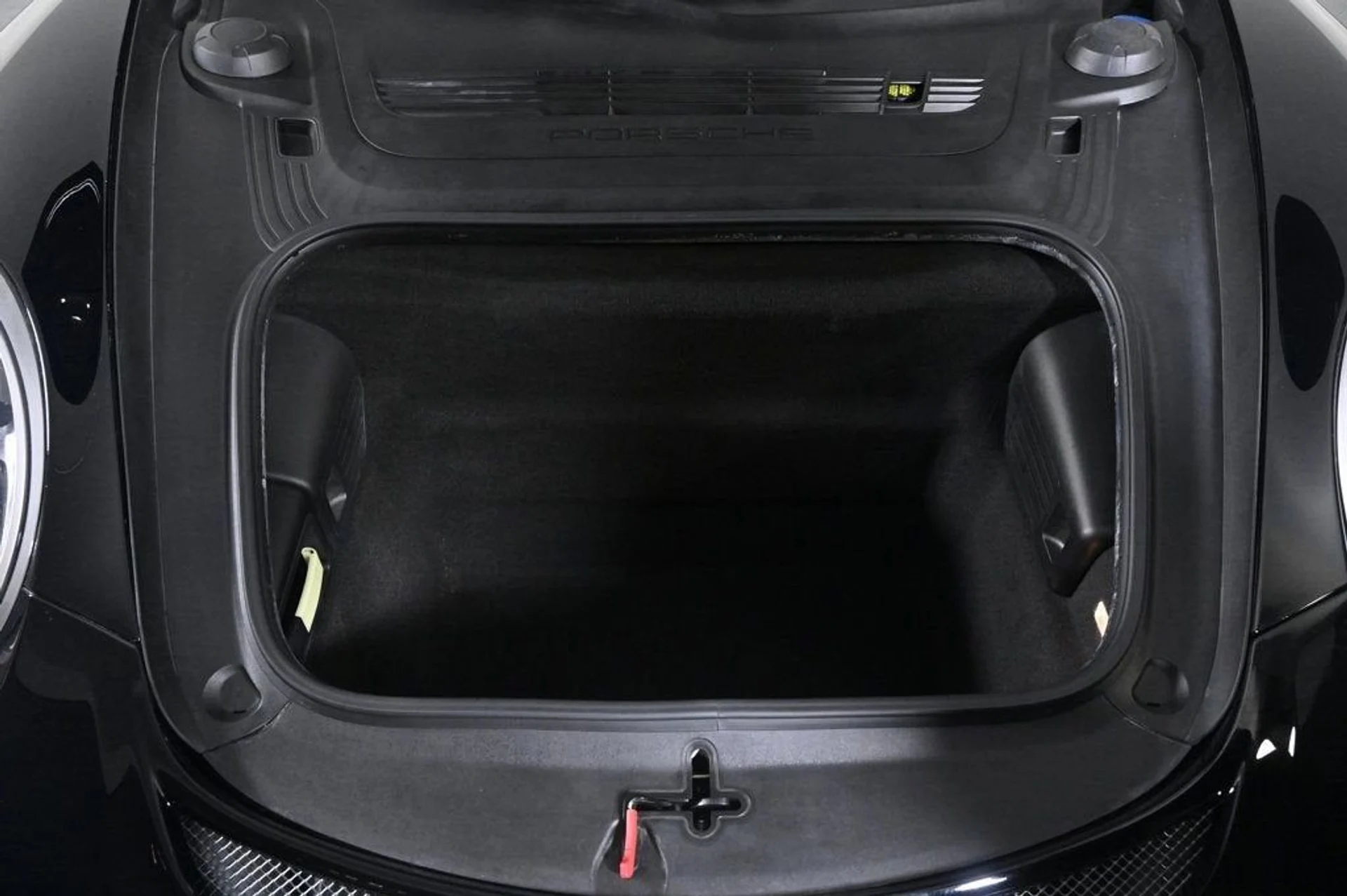 mph022_4076854328_3f6838dcc17c453fb67b54f600be8563_352d6c0810