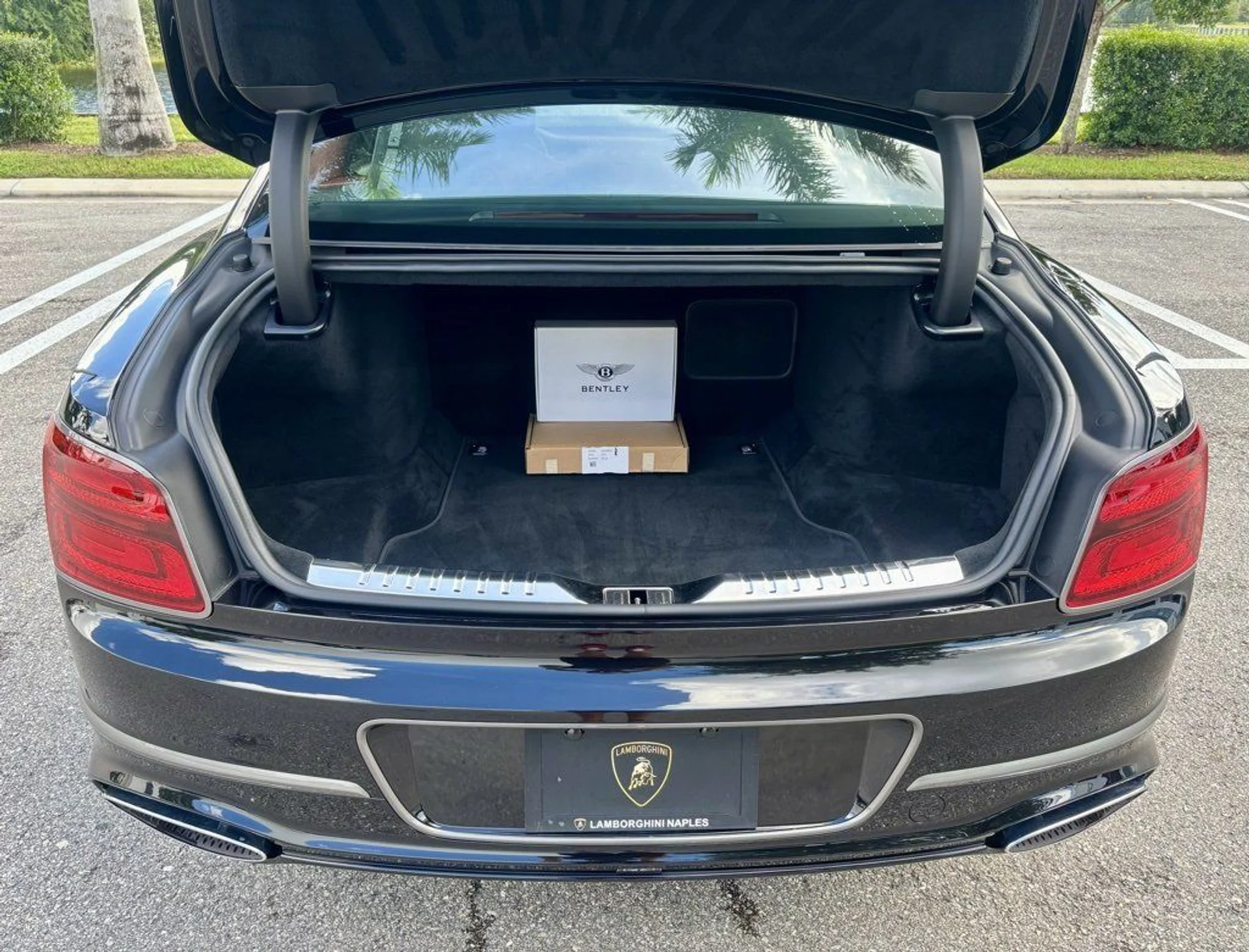 mph022_4077666354_b0002270024e908644e16db7720bd80d_f6cf2b1833