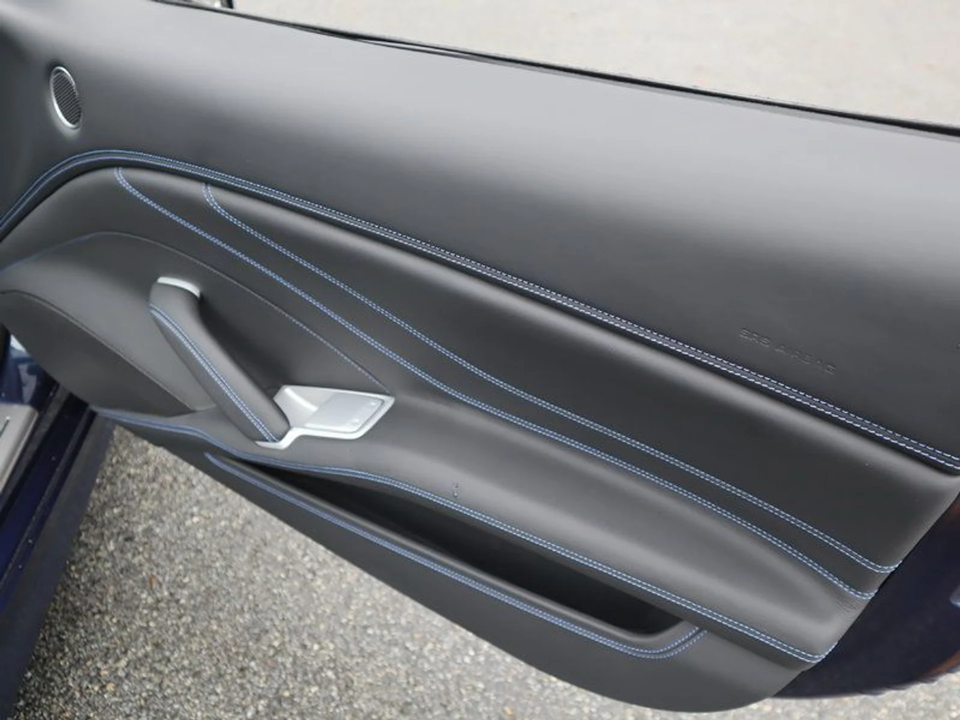 mph022_4079389387_37059373_06815_f434427c27a25105de7c2be3d3f1df28_9b8c6247ea