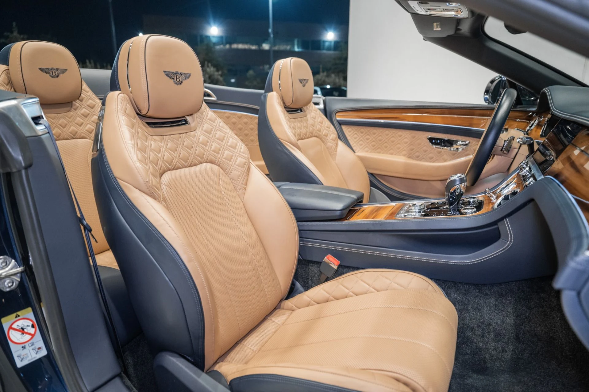 mph022_4082300461_Used_2021_Bentley_Continental_GTC_V8_1784573894_8fe9e65c37
