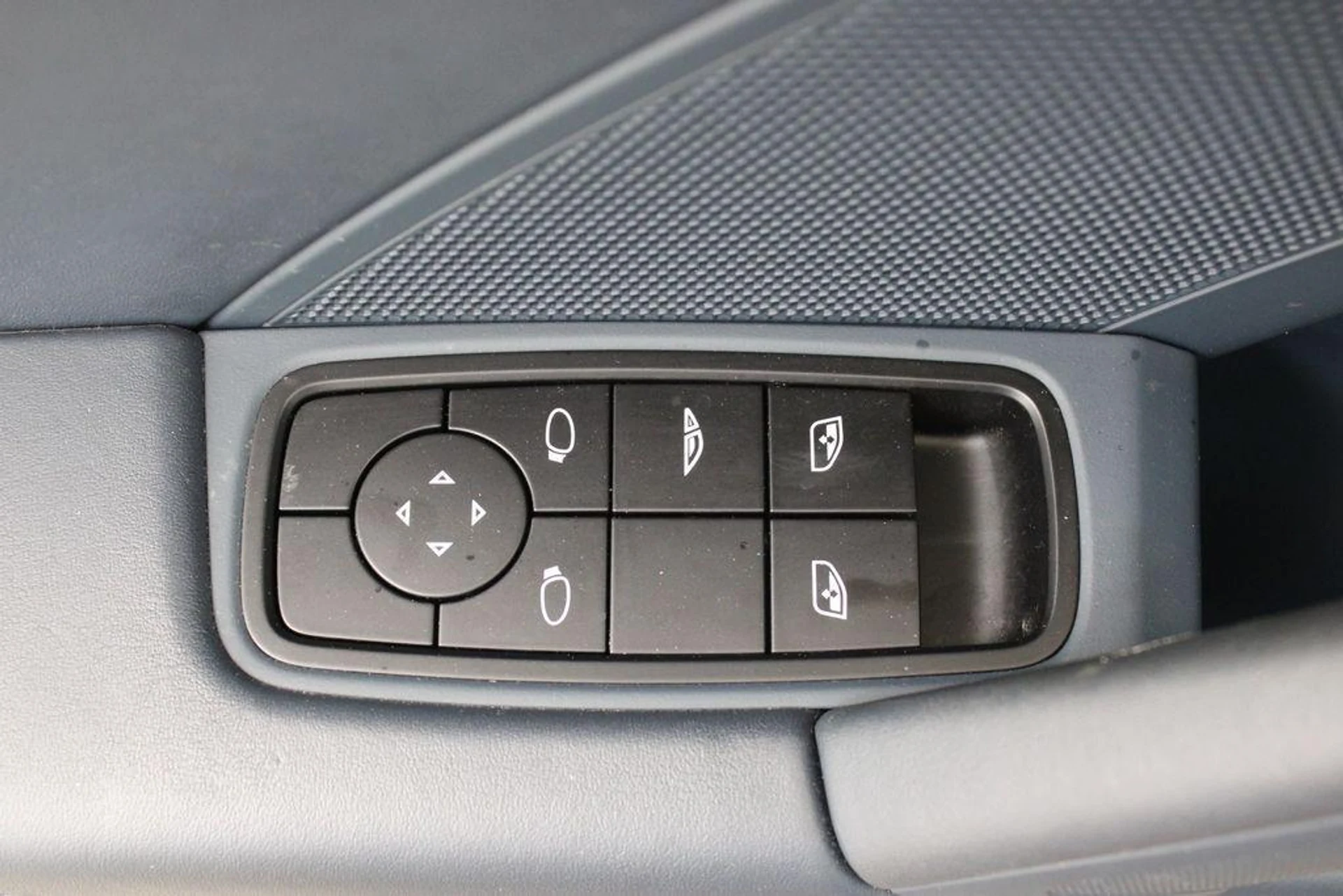 mph022_4088944472_I_Fs1_IZG_1_Mpjimz_Avirjs_O_4m_Wko_1ed90e4b6d