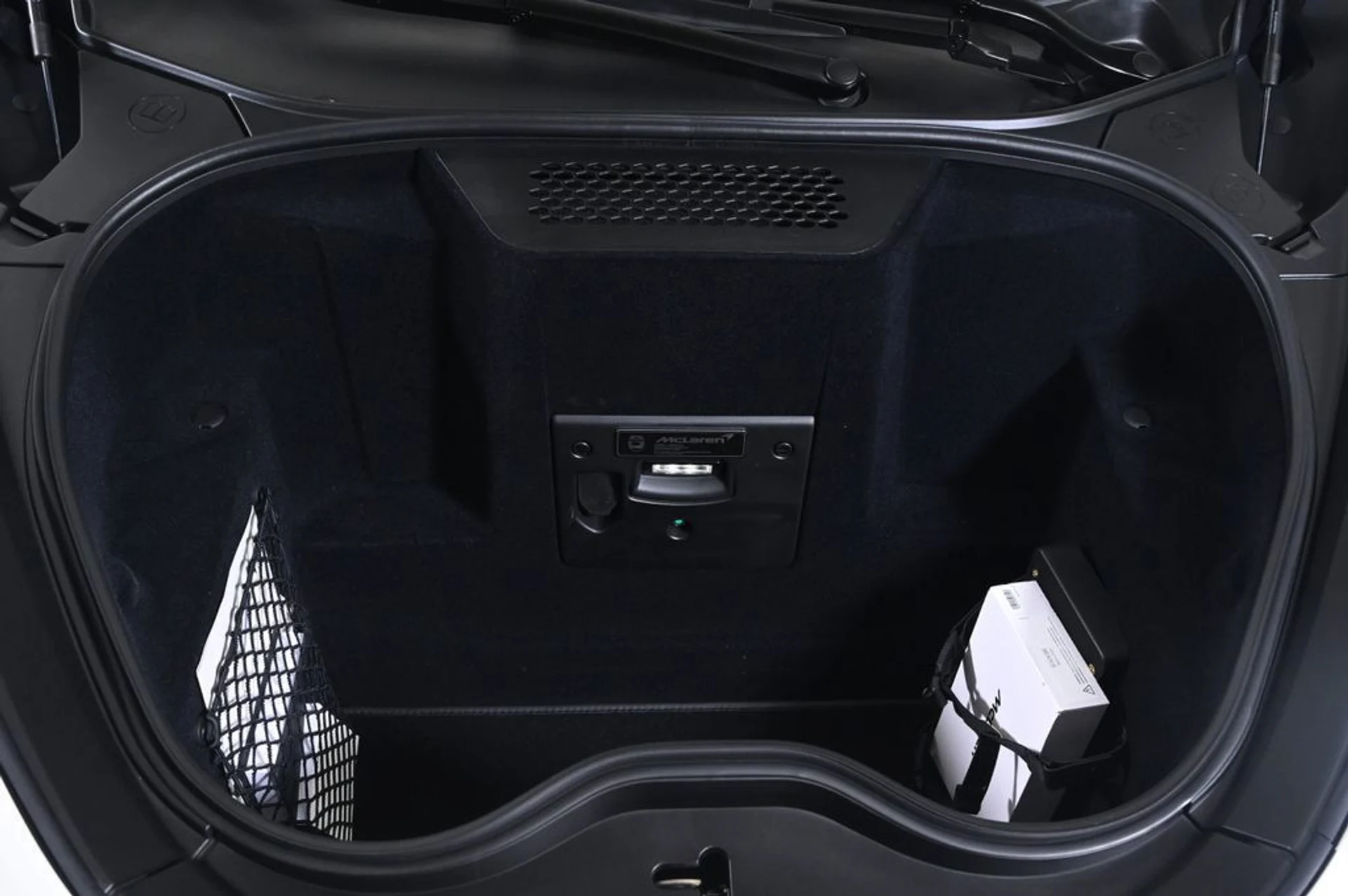 mph022_4090385253_new_2026_mclaren_gts_performancecoupe_11350_22996324_23_1024_cf5a2da506
