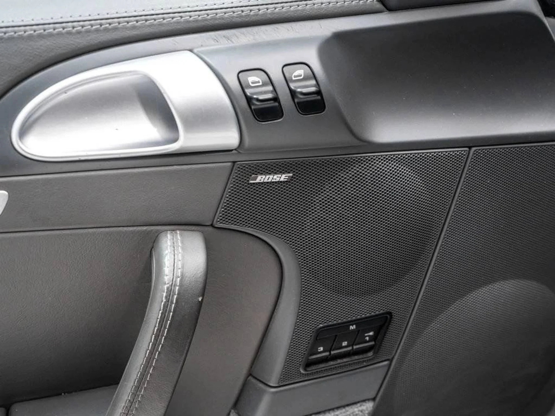 mph022_4093477458_35d837bfdad1dd11e56b4a4b92d6a33a_224d3b05dd