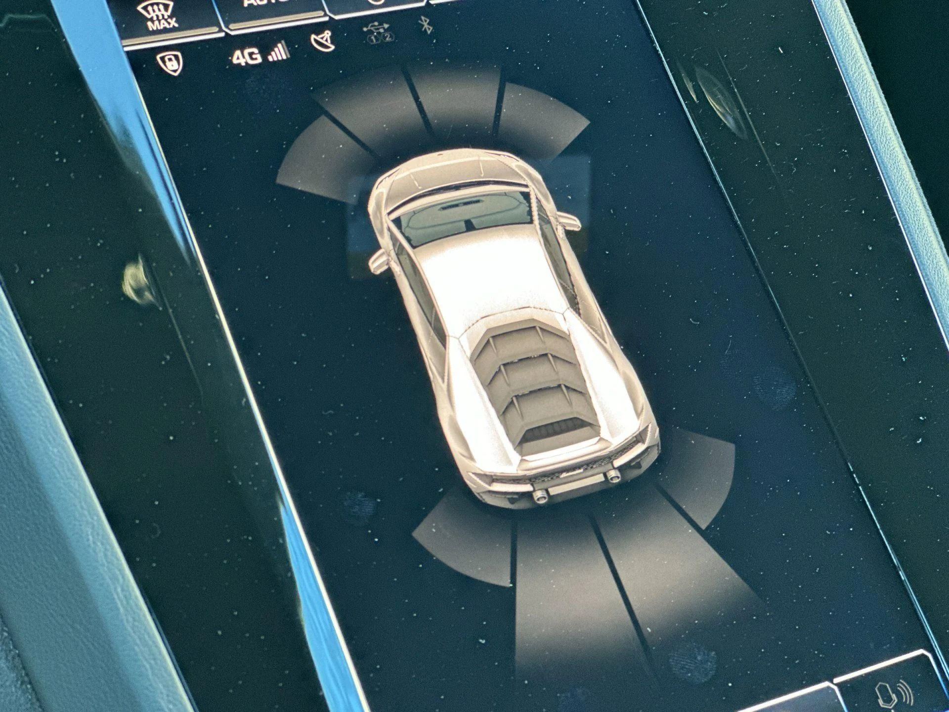 mph022_4101567336_Used_2020_Lamborghini_Huracan_EVO_1772634312_5a30e23144