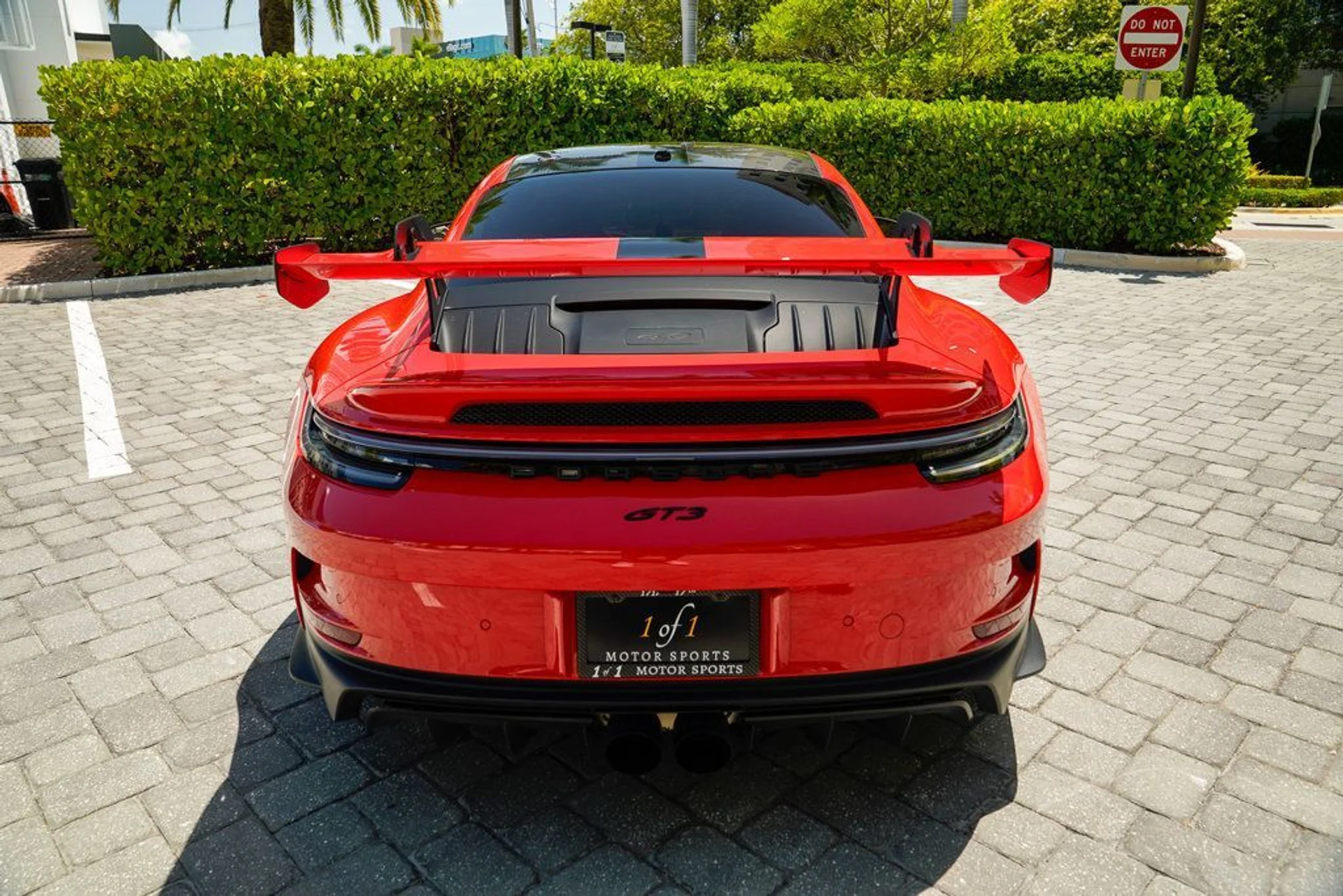 mph022_4104679502_used_2023_porsche_911_gt3coupe_14354_22886031_23_1024_ea57a8eb0b