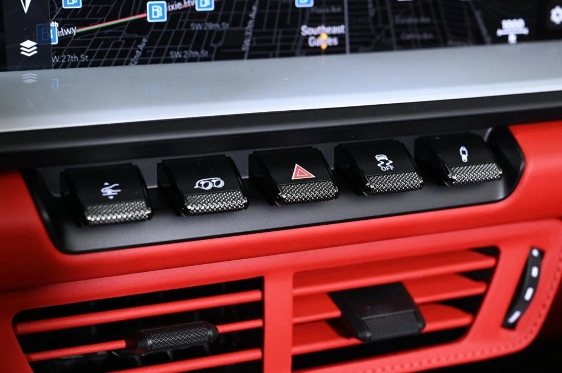 mph022_4105408796_d9d423048fe34773a9a857aa1e93dc69_a76336c6c6