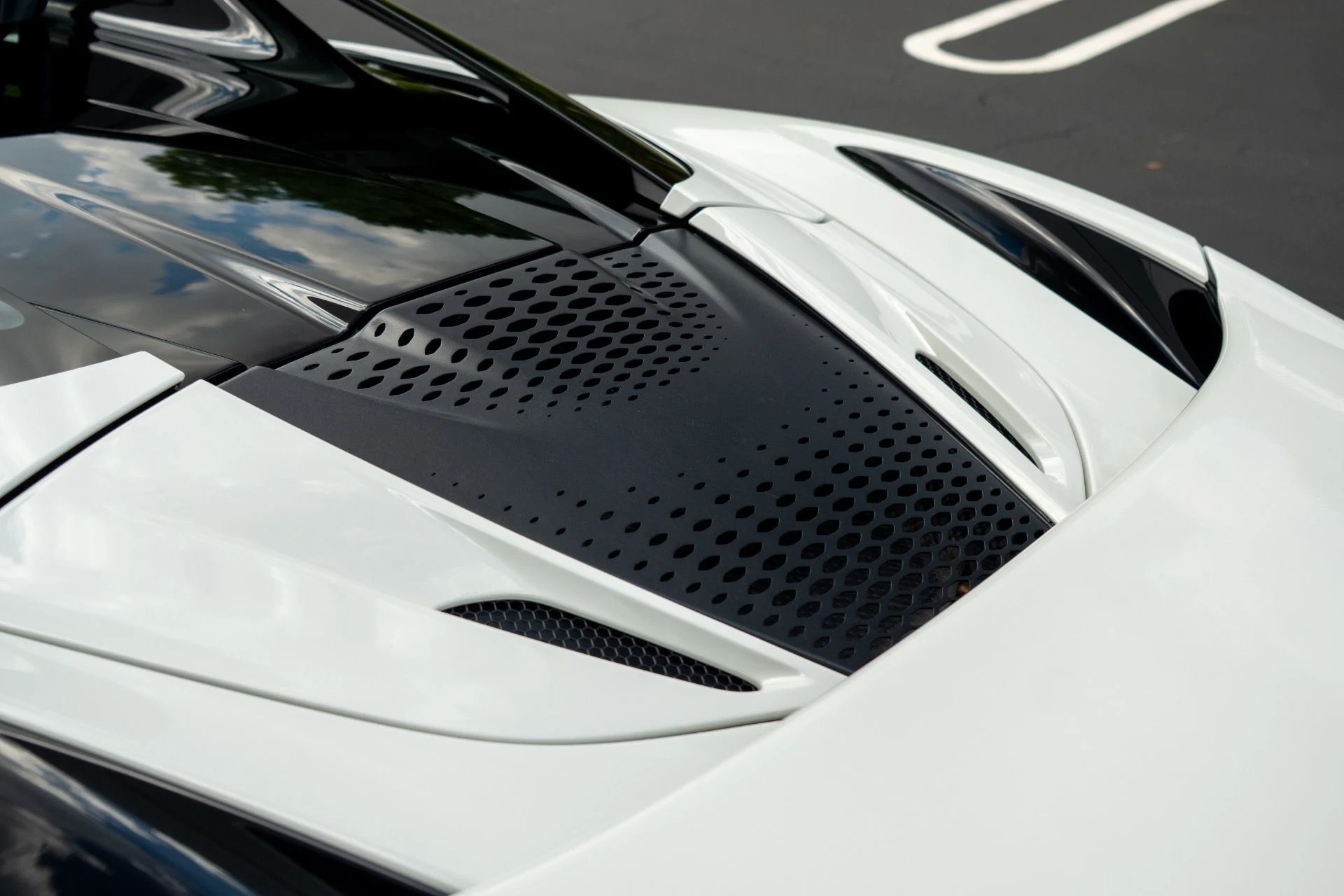 mph022_410917869_Used_2024_Mc_Laren_750_S_Spider_1755900989_18561a352e