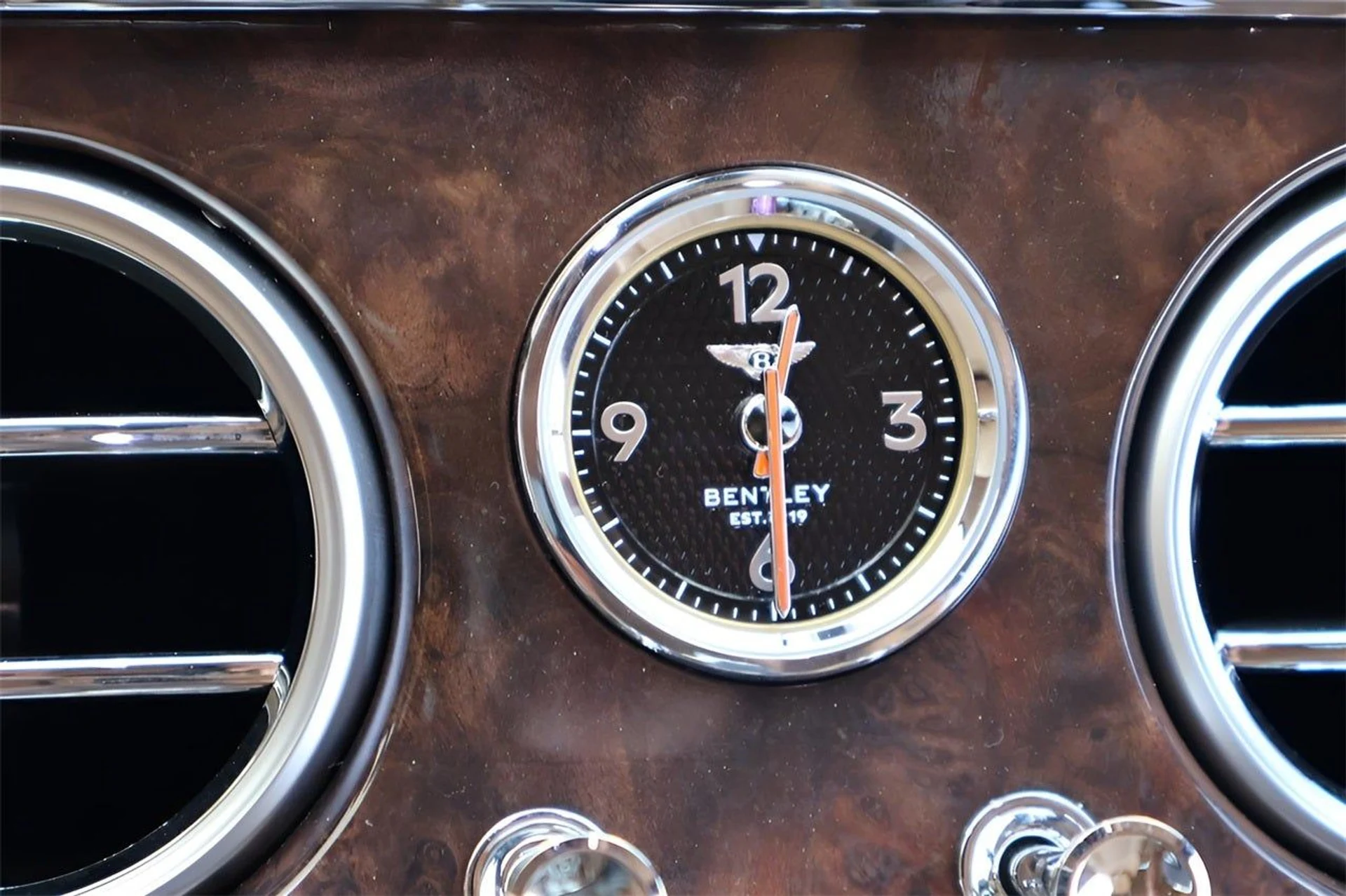 mph022_4128769039_23_698b2f6e84