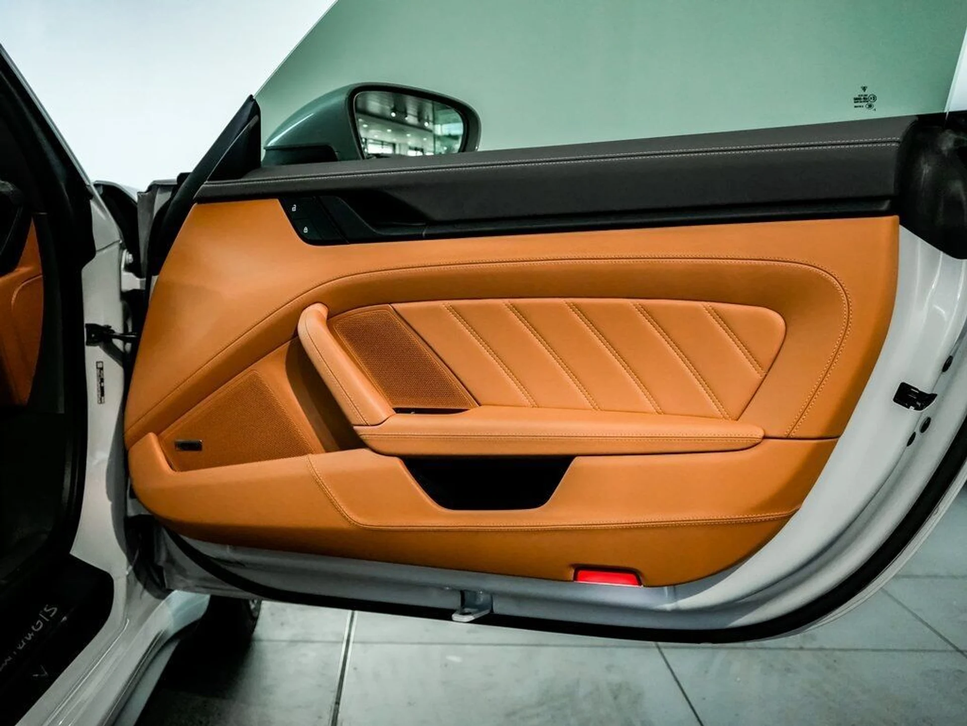 mph022_4135702810_1a7912ddf316845084e9041a8911a18e_d5b7656b60