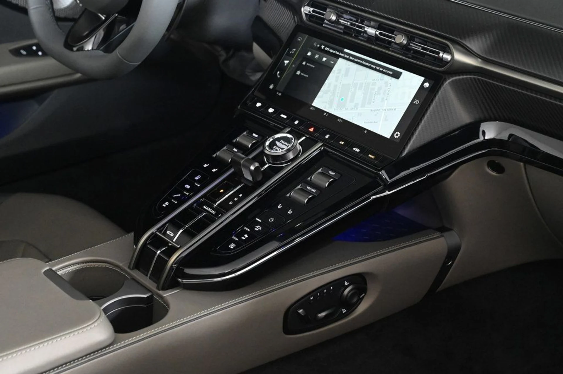 mph022_413870247_used_2026_aston_martin_vantage_s_11350_22984159_22_1024_a1ffbfb3ab