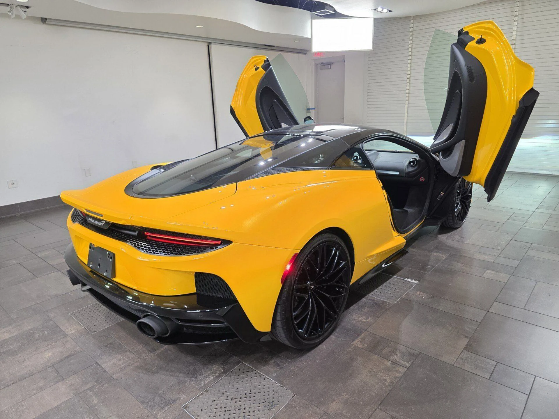 mph022_4139141092_87cb87c49e44ddeb5fdea9948636dbdc_855aab0dd2