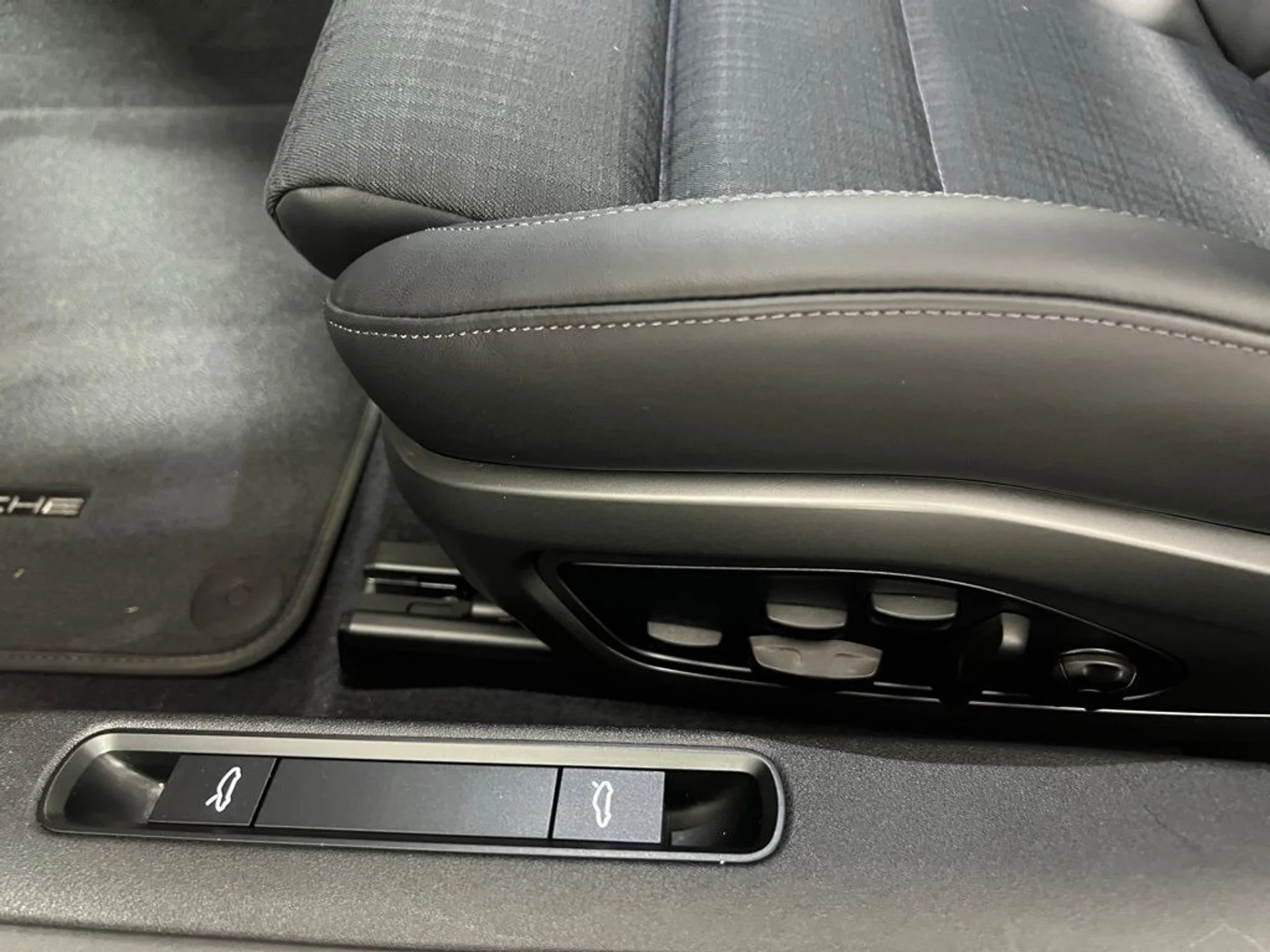 mph022_4142902115_88c0b5578fac3de1a443b87efb666643_b5176cb44d