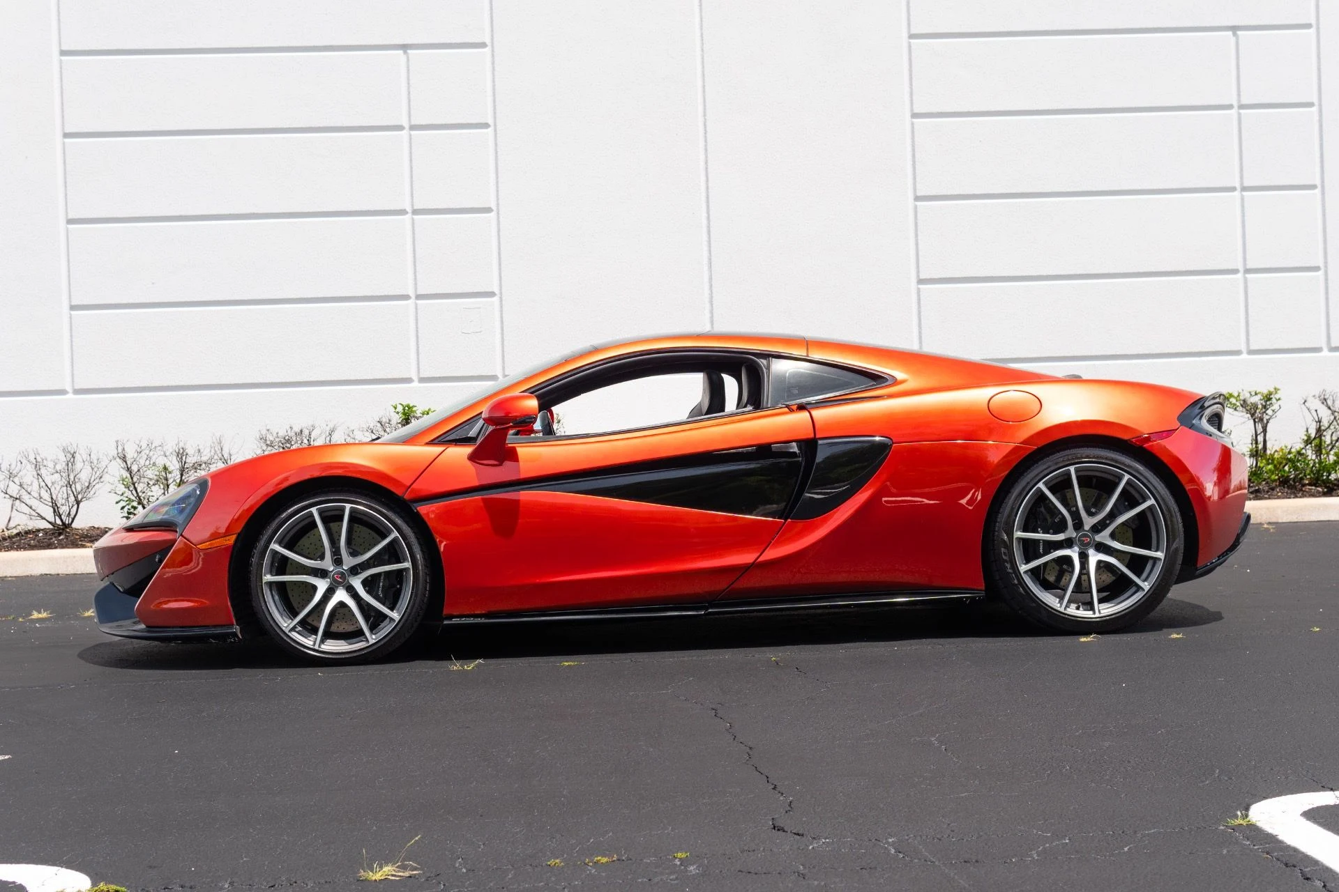 mph022_4145628490_Used_2018_Mc_Laren_570_GT_1778087096_3cc1b1570a