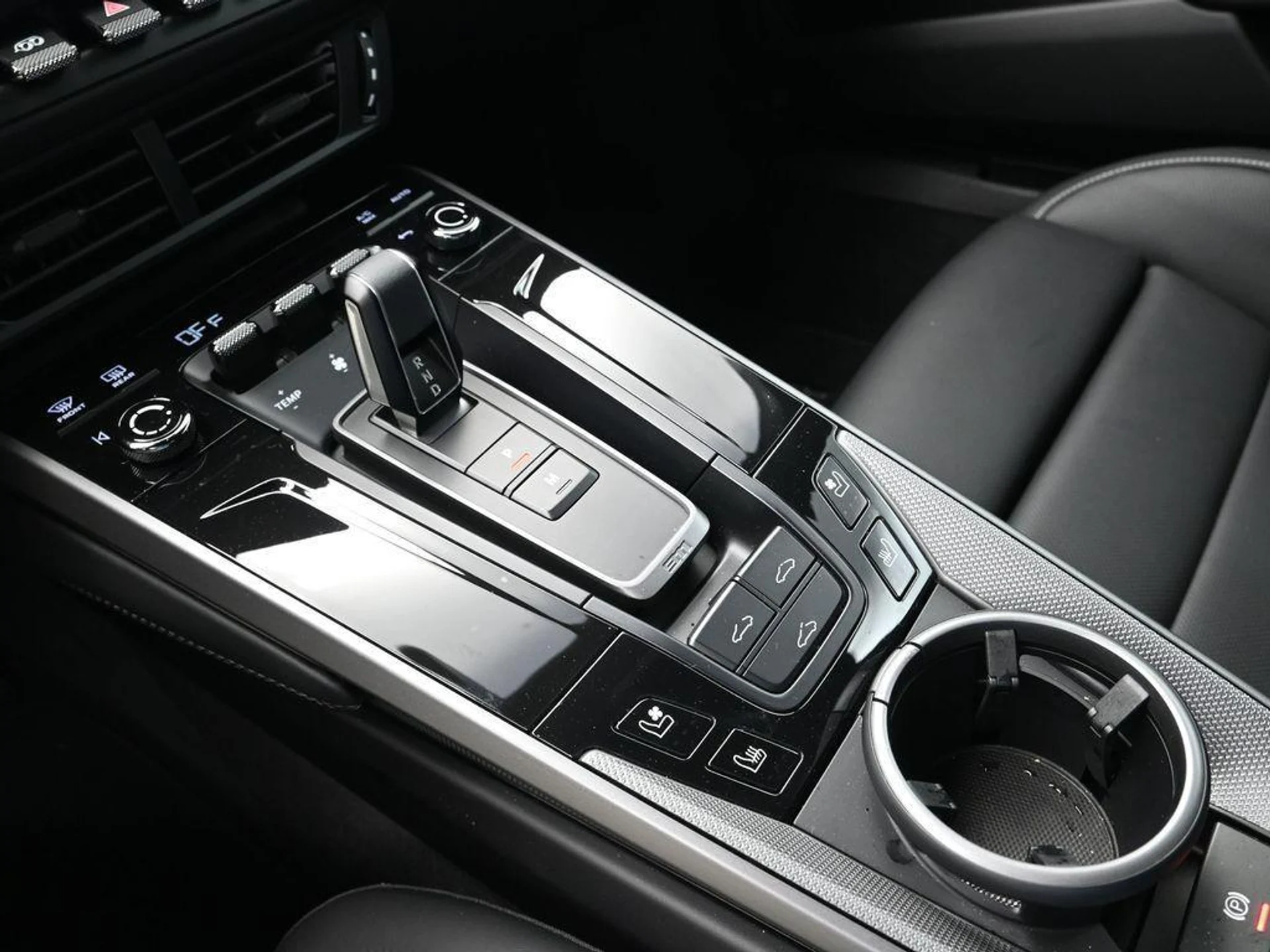 mph022_4149320312_a_T_Br_Um_M1_P3g_E_Hw_VG_Zni_Oj4y_Qls_3fb84b59b0