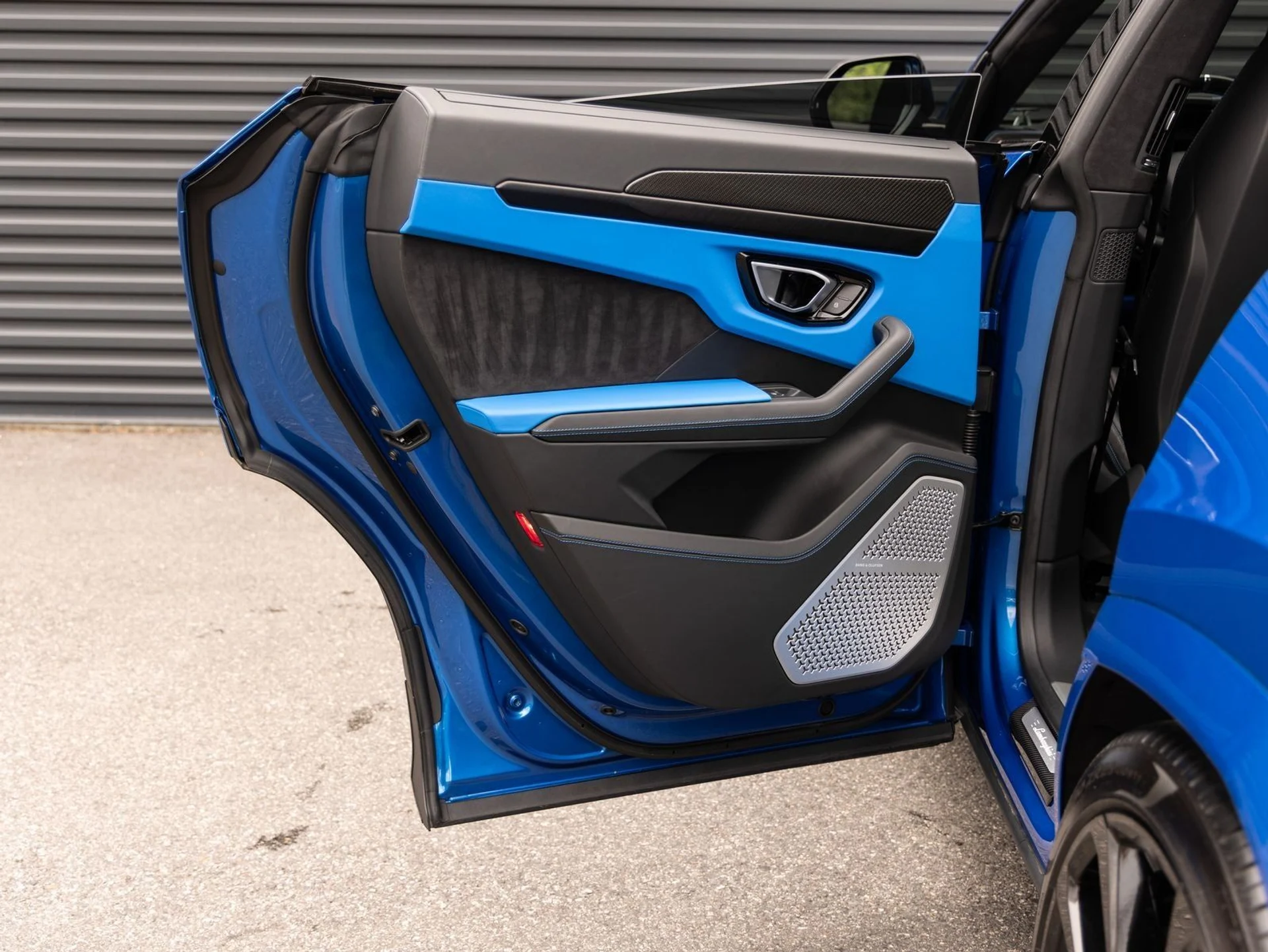 mph022_4150586411_23_60d2f6f37e