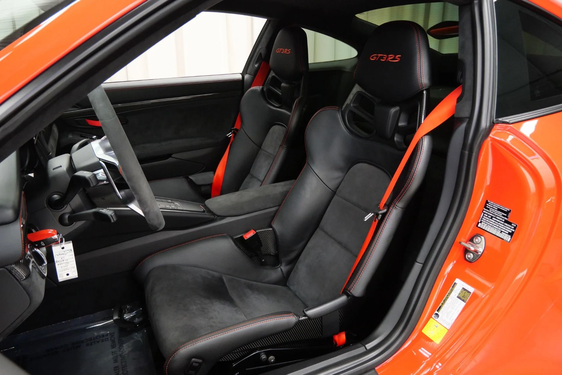mph022_415545767_Used_2016_Porsche_911_GT_3_RS_1750175238_6ffe083d0a