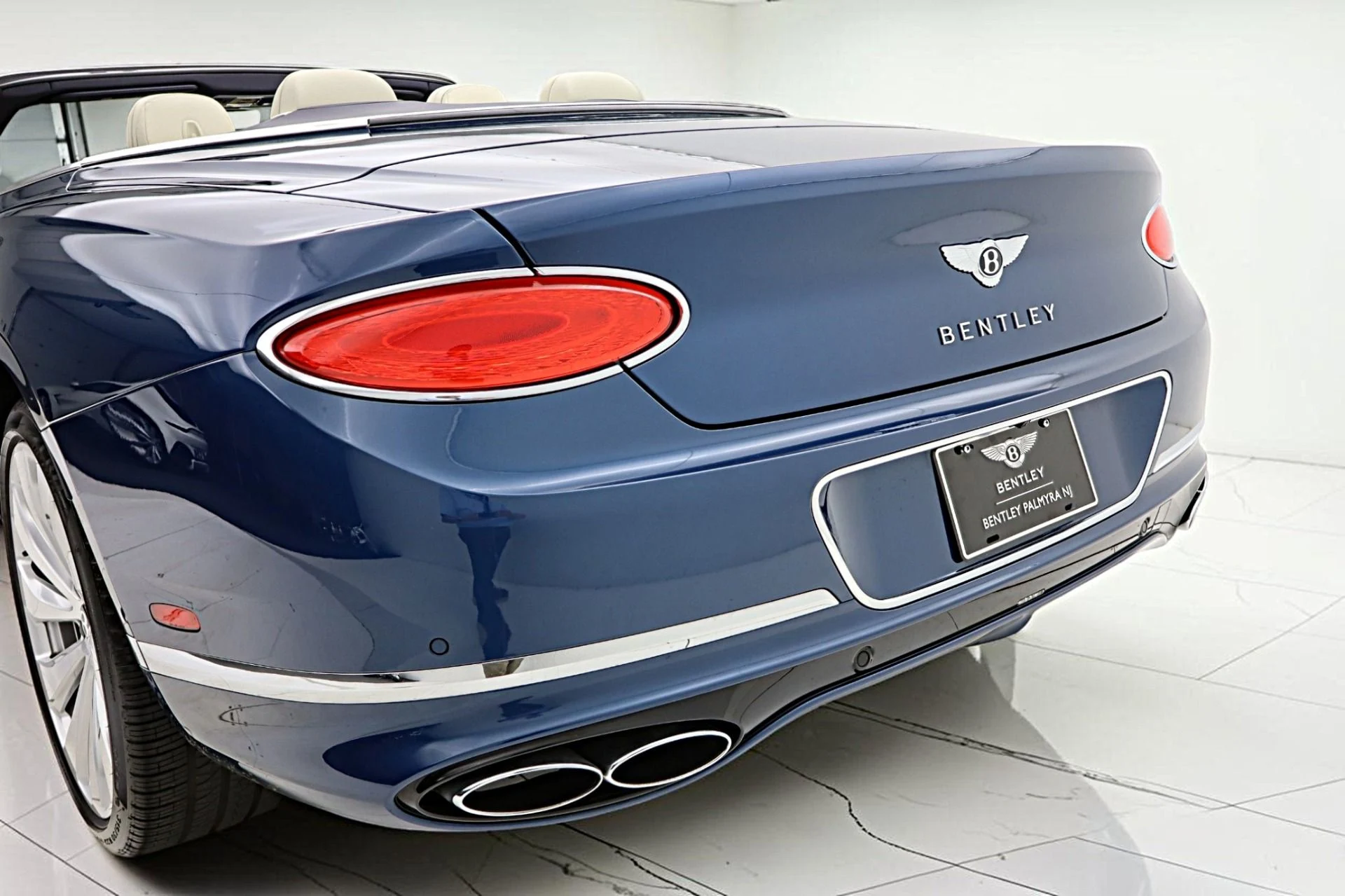 mph022_4155519206_Used_2024_Bentley_Continental_GTC_Azure_V8_LEASE_OPTIONS_AVAILABLE_8eb938b971